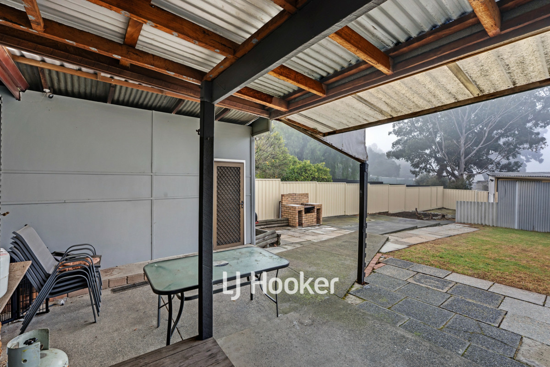 174 Steere Street North, Collie — photo 18 of 22