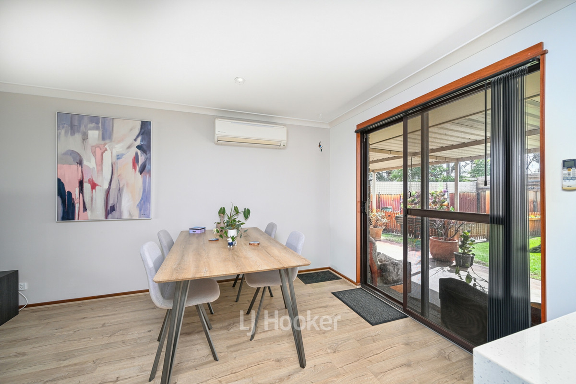 42 Lofthouse Avenue — photo 13 of 30
