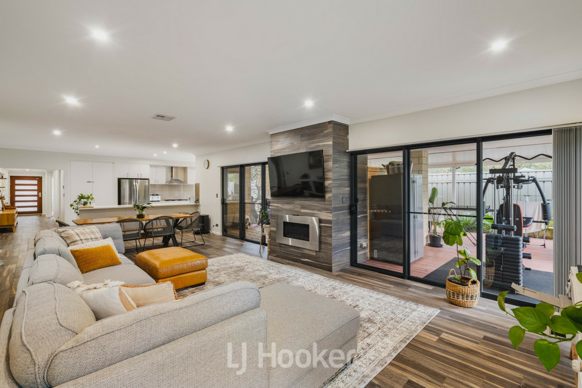 26 Plankton Street — photo 4 of 22