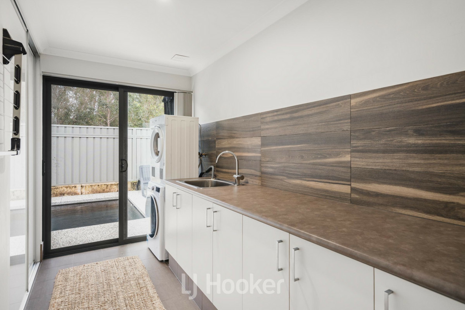 26 Plankton Street — photo 14 of 22