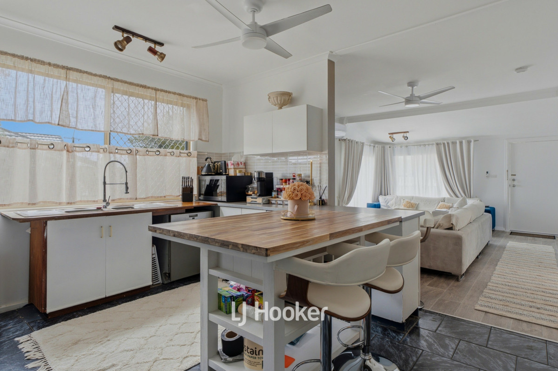 22 Raymond Street — photo 6 of 30