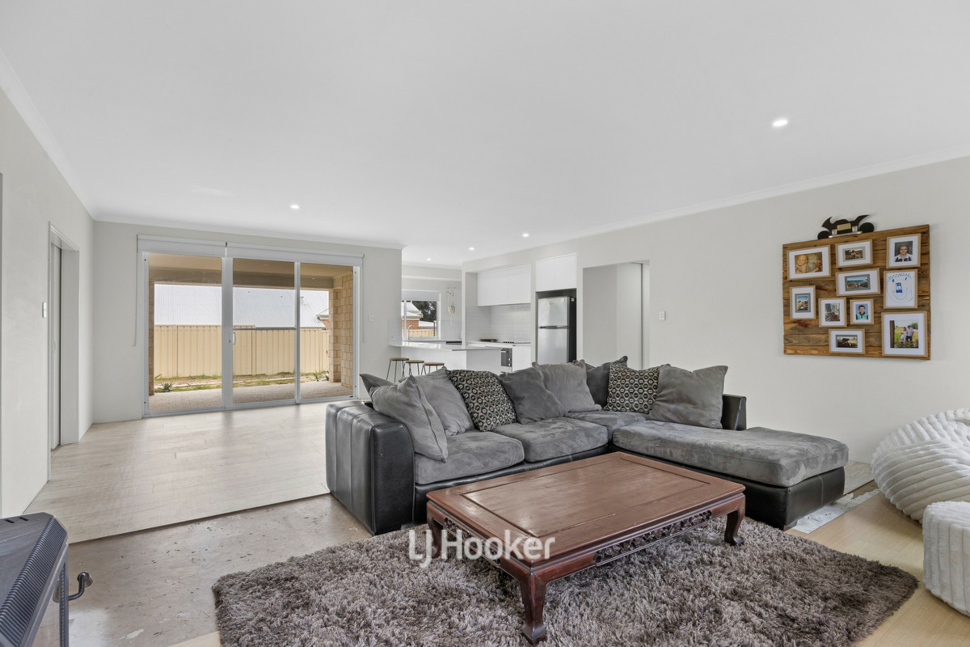 6 McCamish Crescent — photo 20 of 30