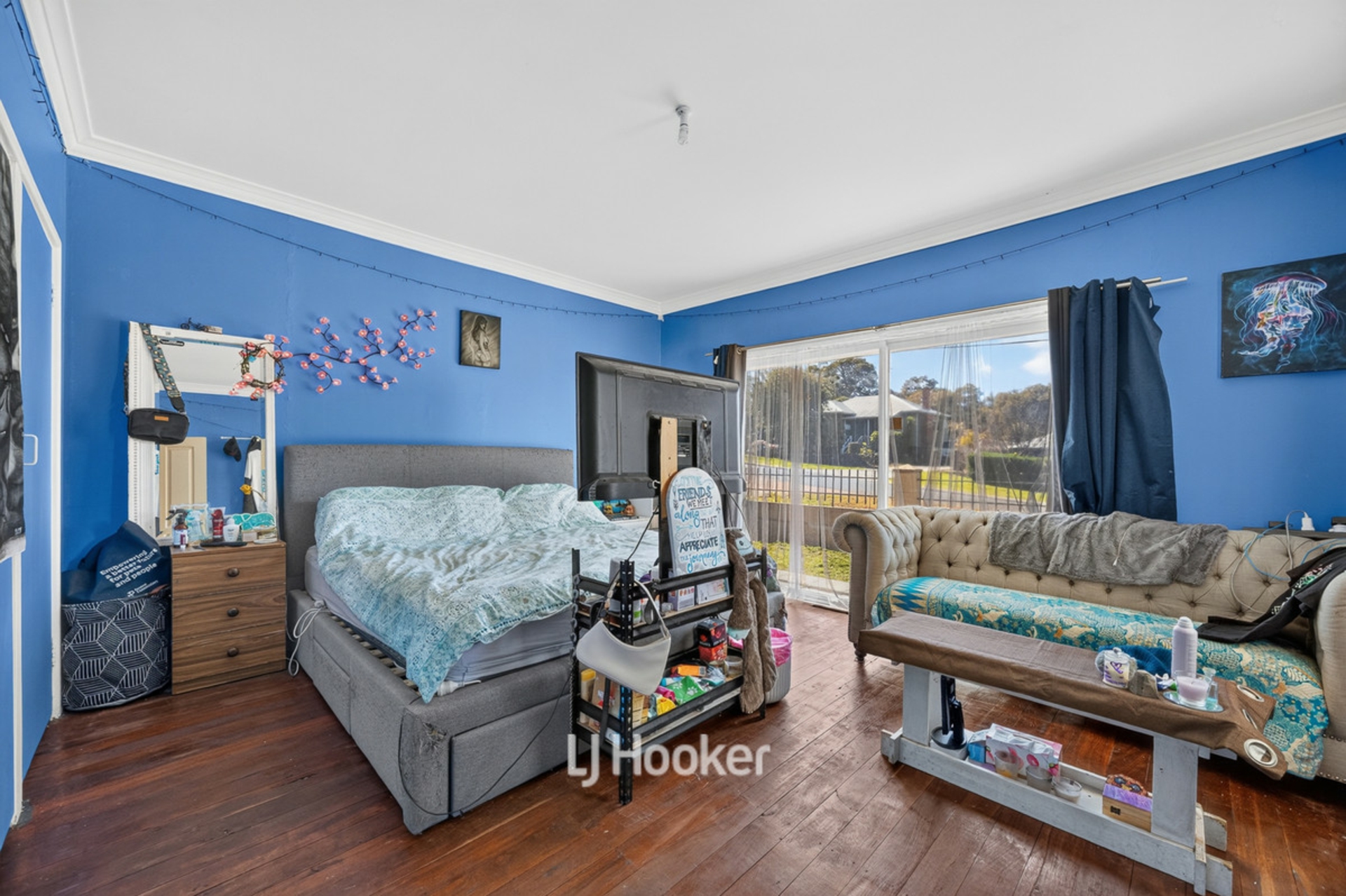 18 Absolon Street — photo 15 of 25