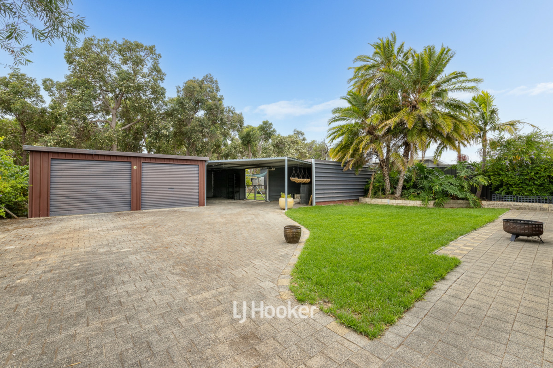 186 South Western Highway — photo 16 of 21