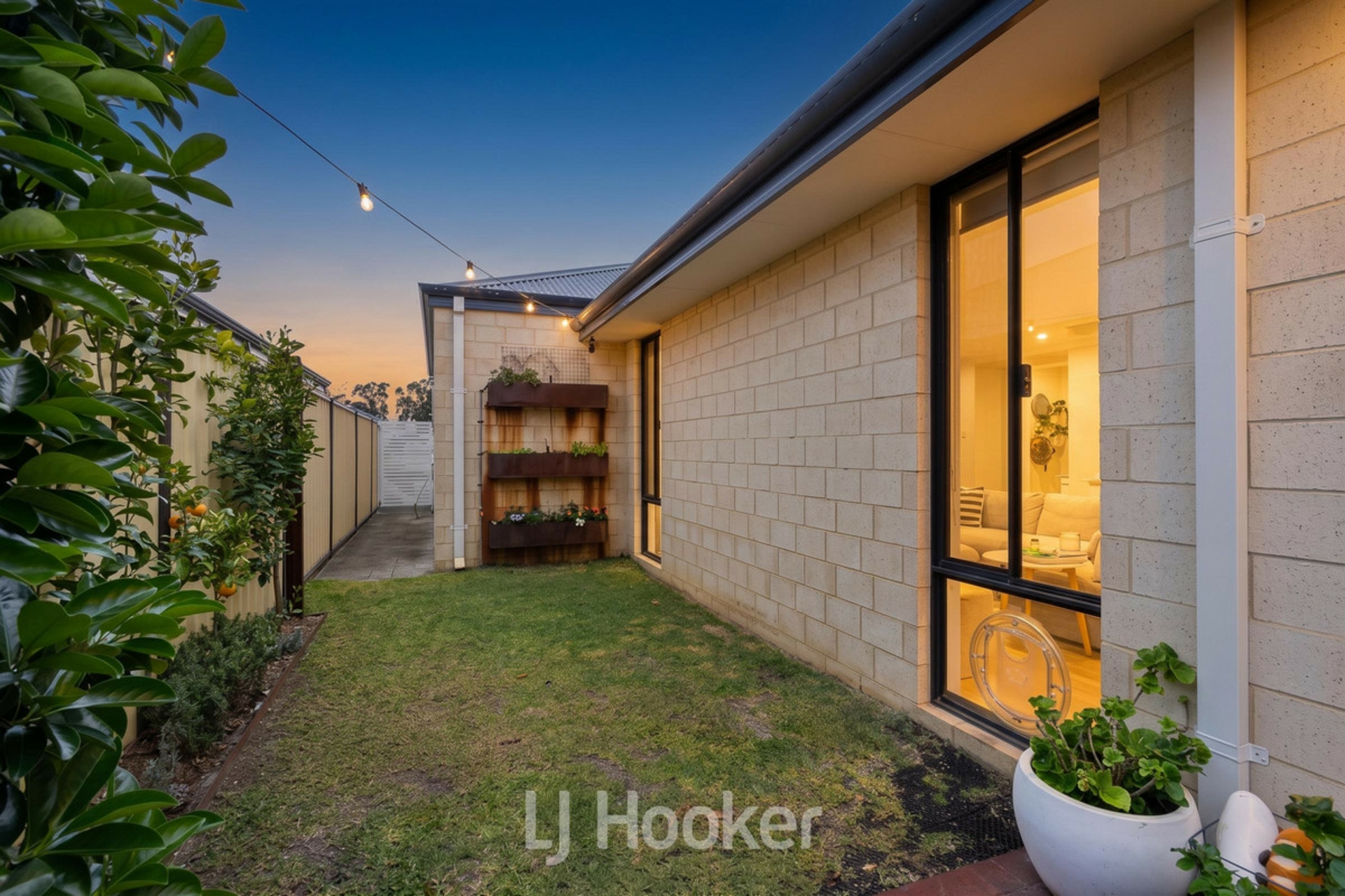 61 Higgins Drive — photo 23 of 27