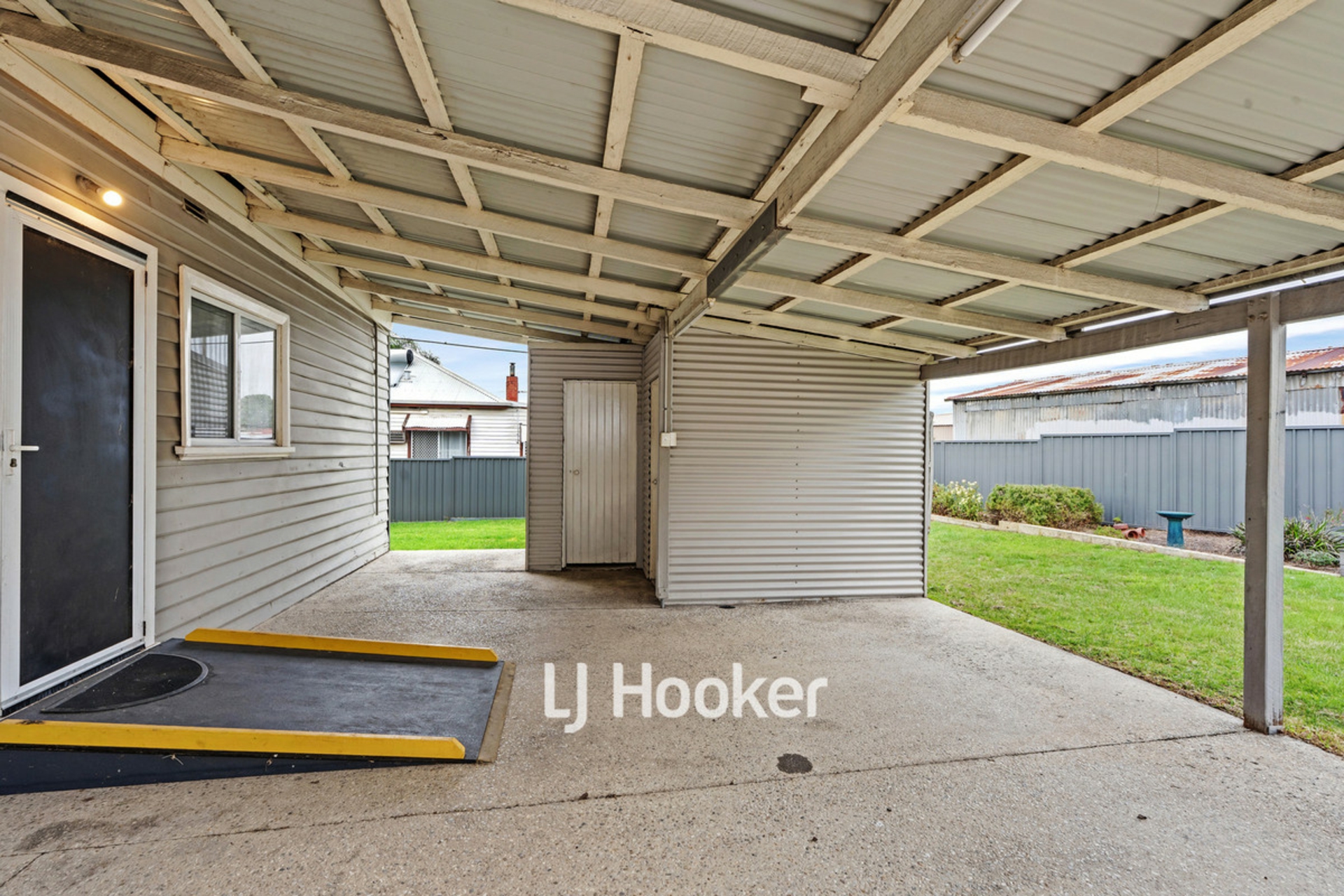 181 Steere Street North — photo 15 of 24