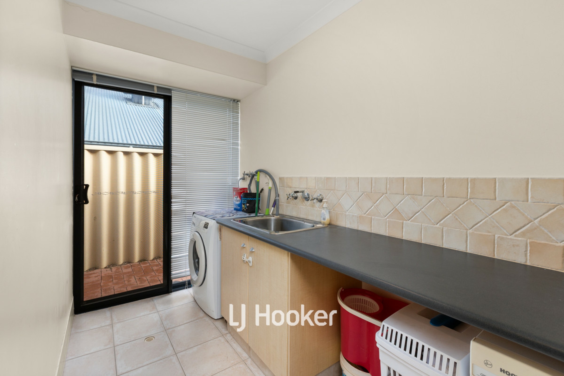 10 Sewell Road — photo 19 of 25
