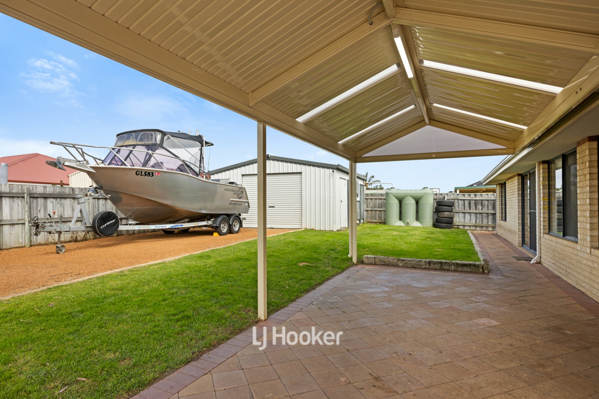 24 Barton Drive — photo 4 of 30