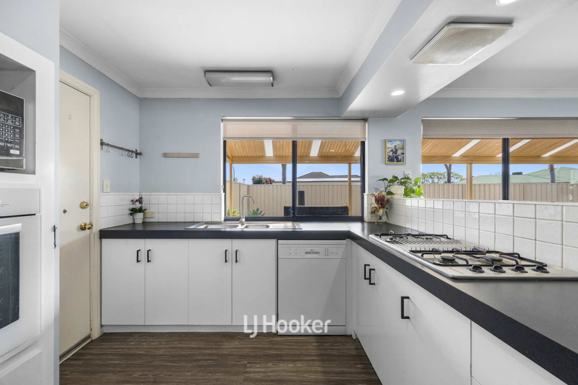 24 Barton Drive — photo 14 of 30
