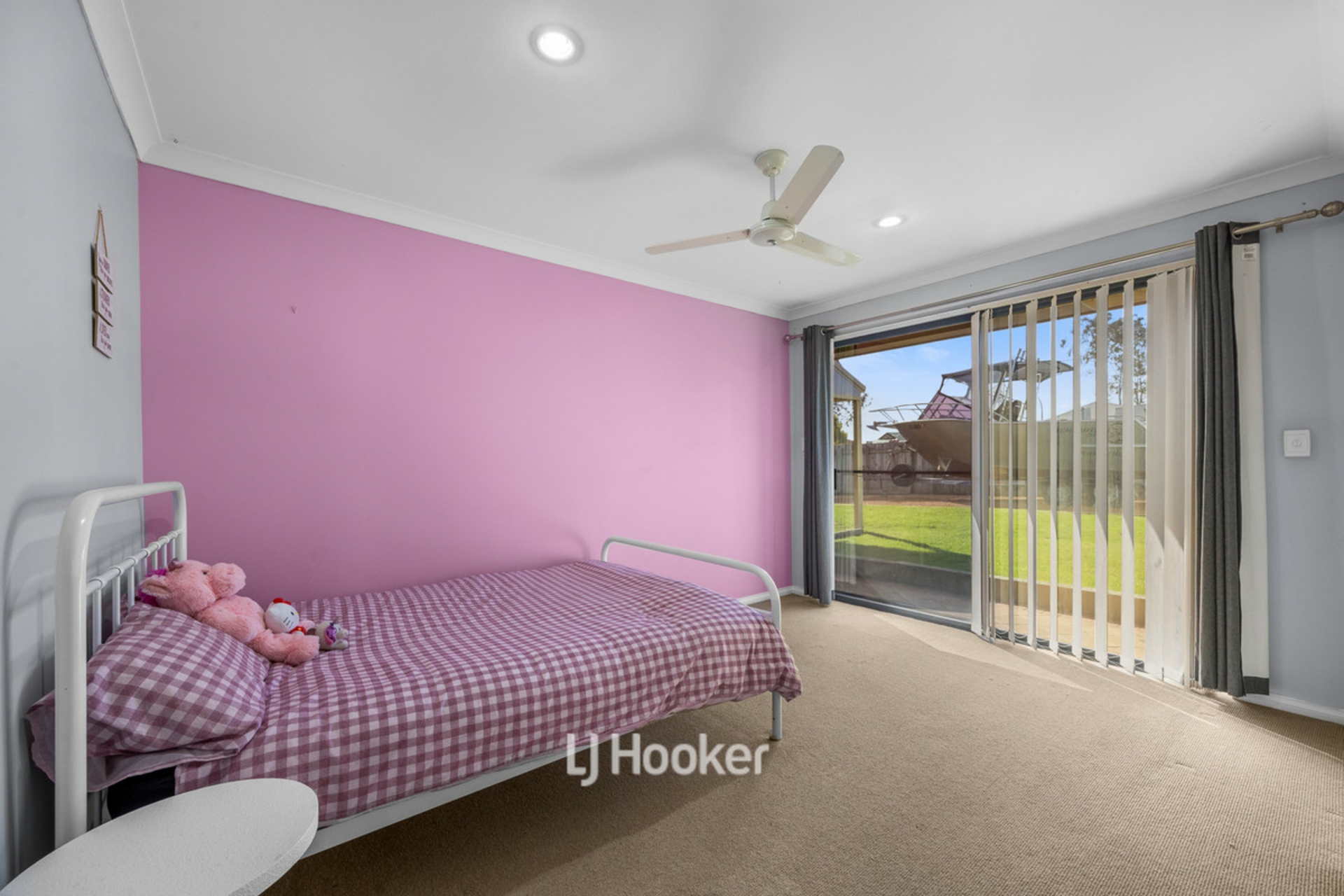 24 Barton Drive — photo 21 of 30