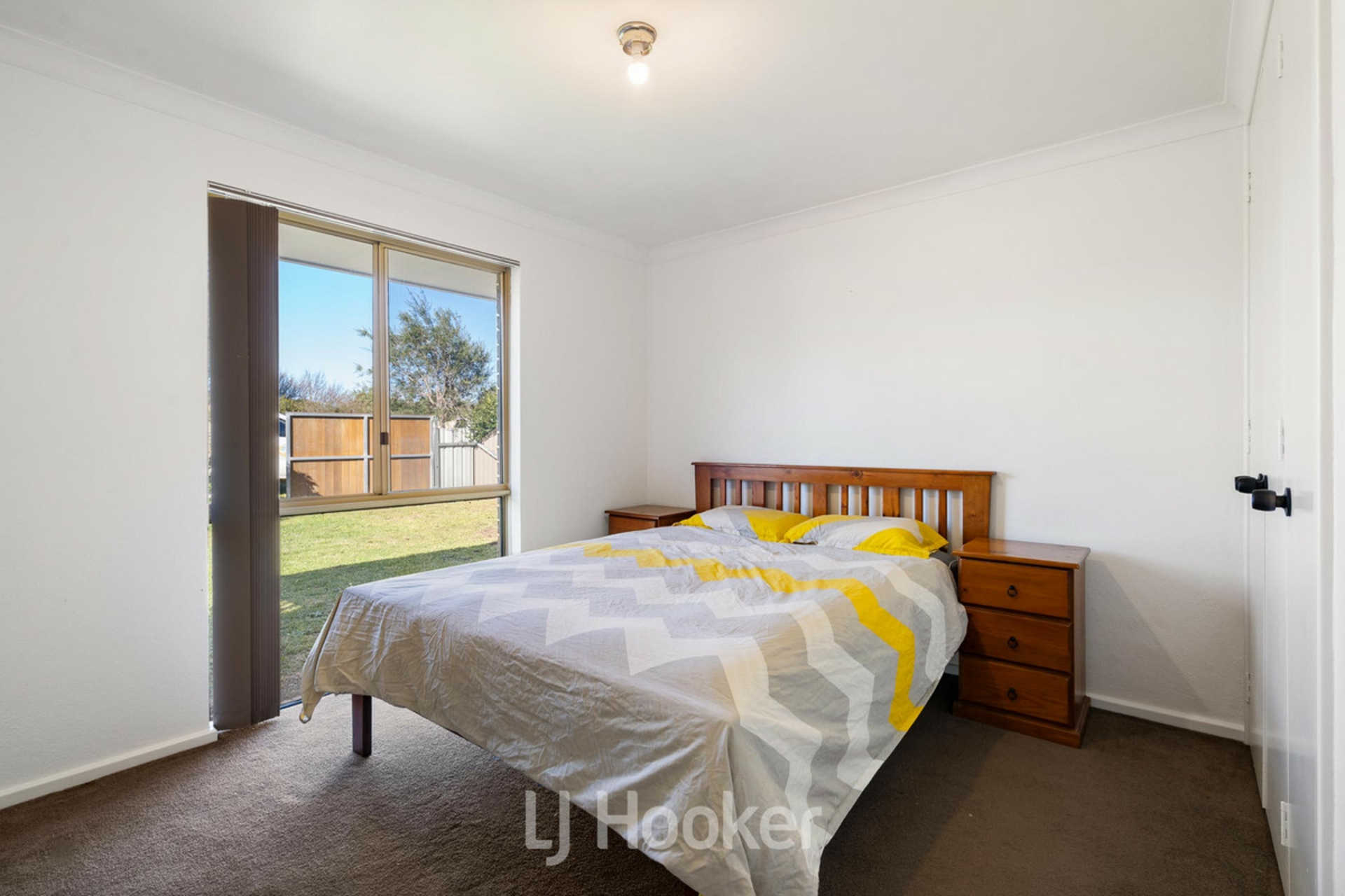 2/12 Bovell Avenue — photo 5 of 13