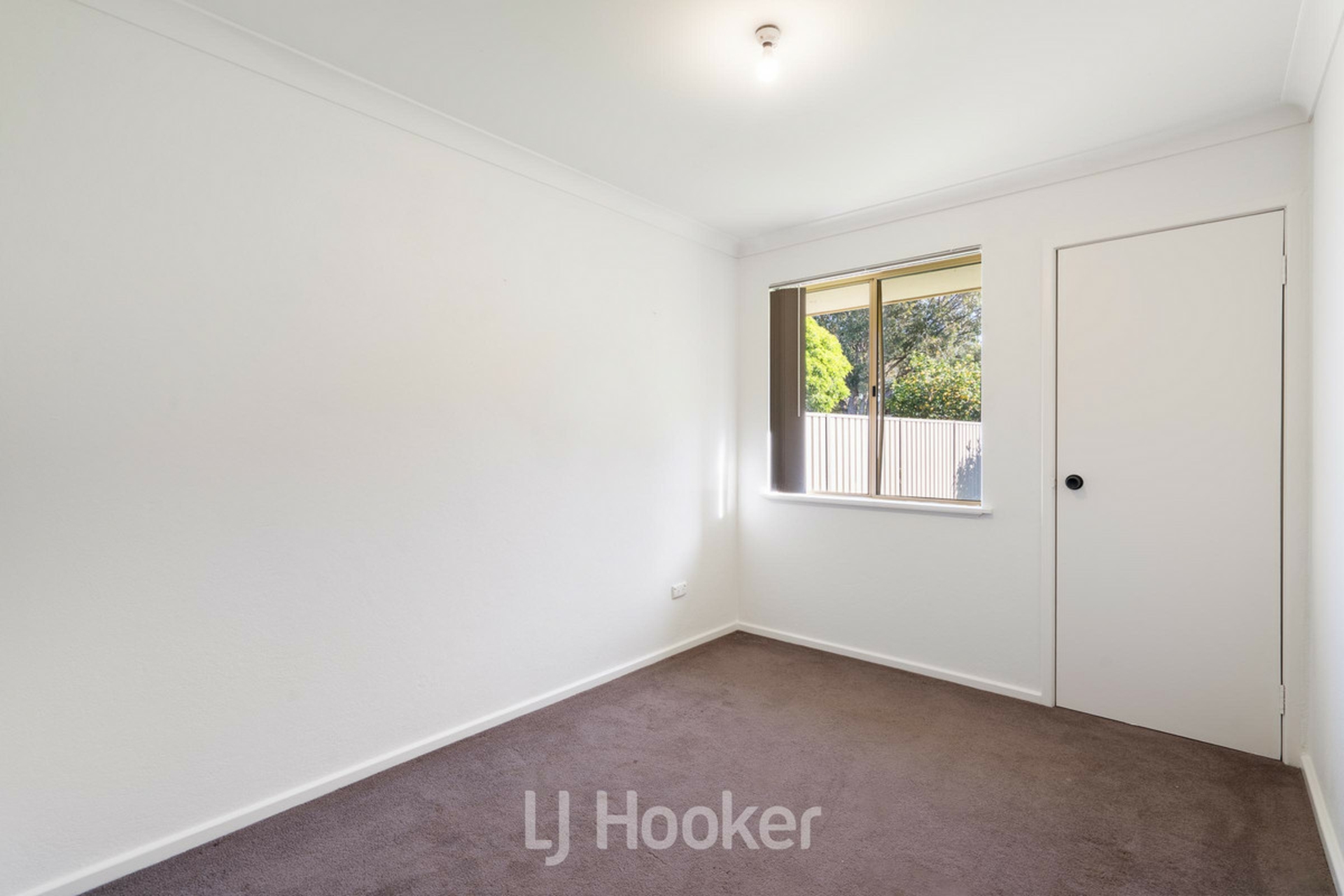2/12 Bovell Avenue — photo 7 of 13