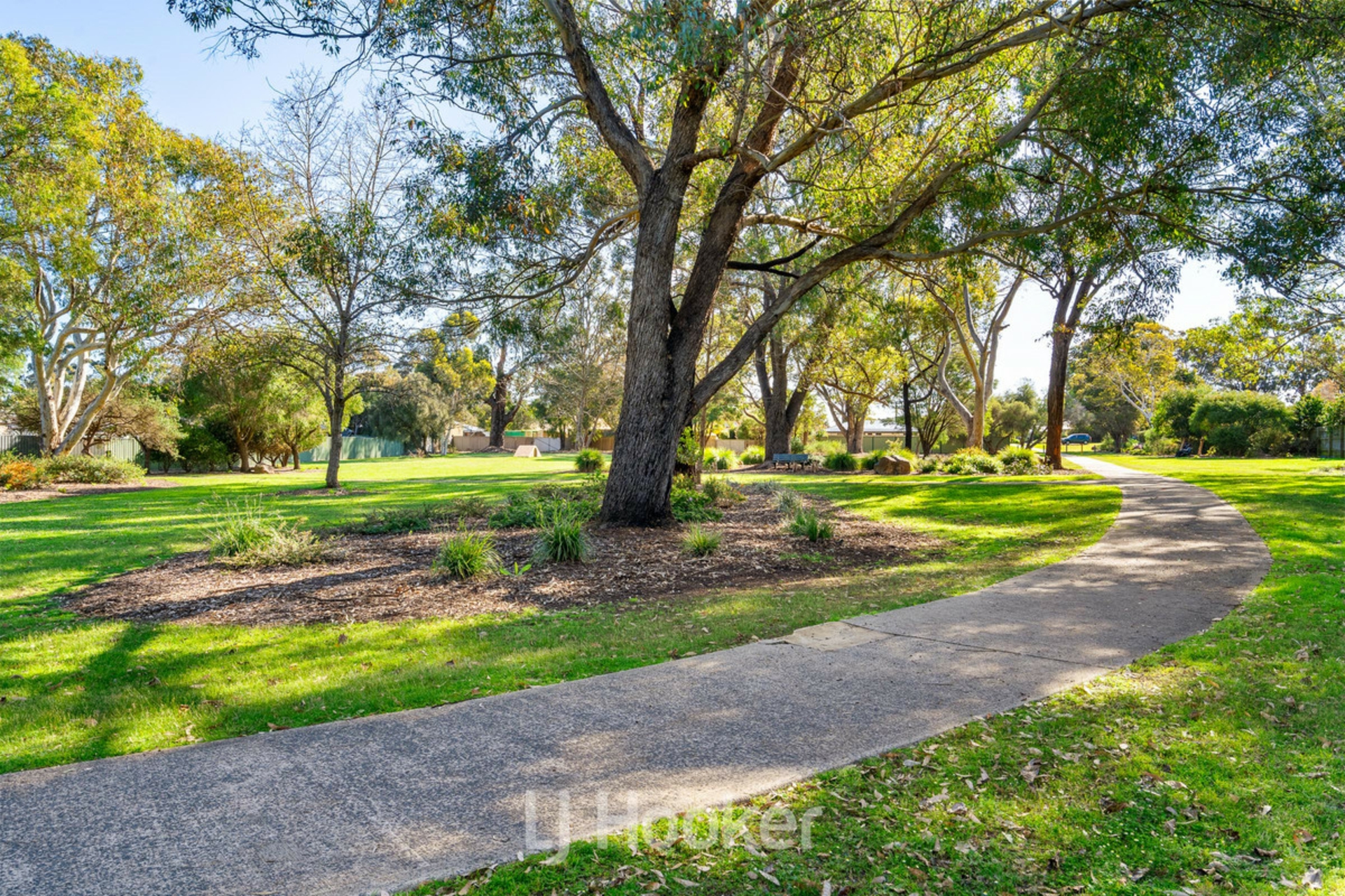 2/12 Bovell Avenue — photo 13 of 13