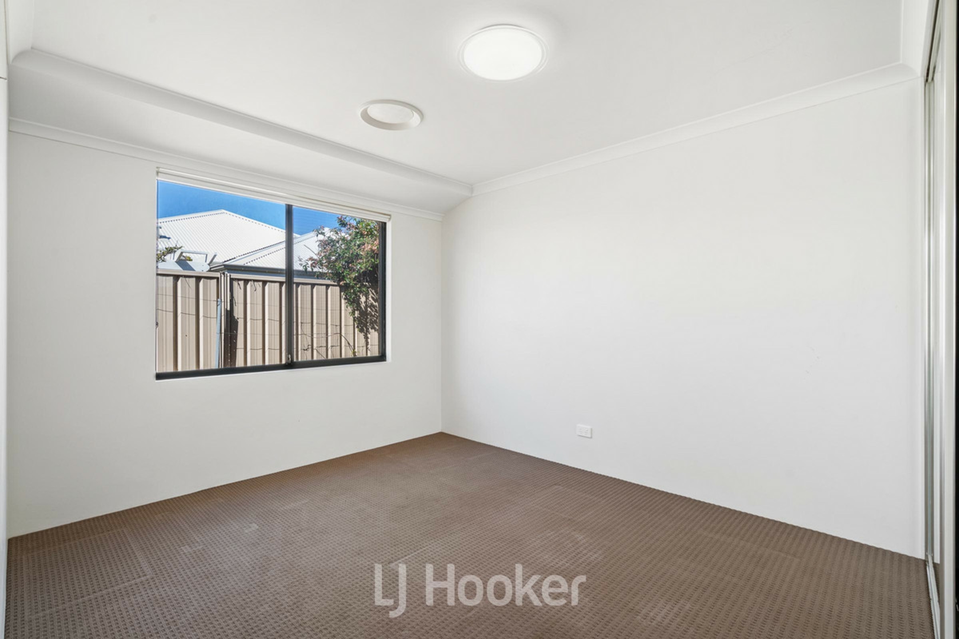 16 Werloo Approach — photo 13 of 23