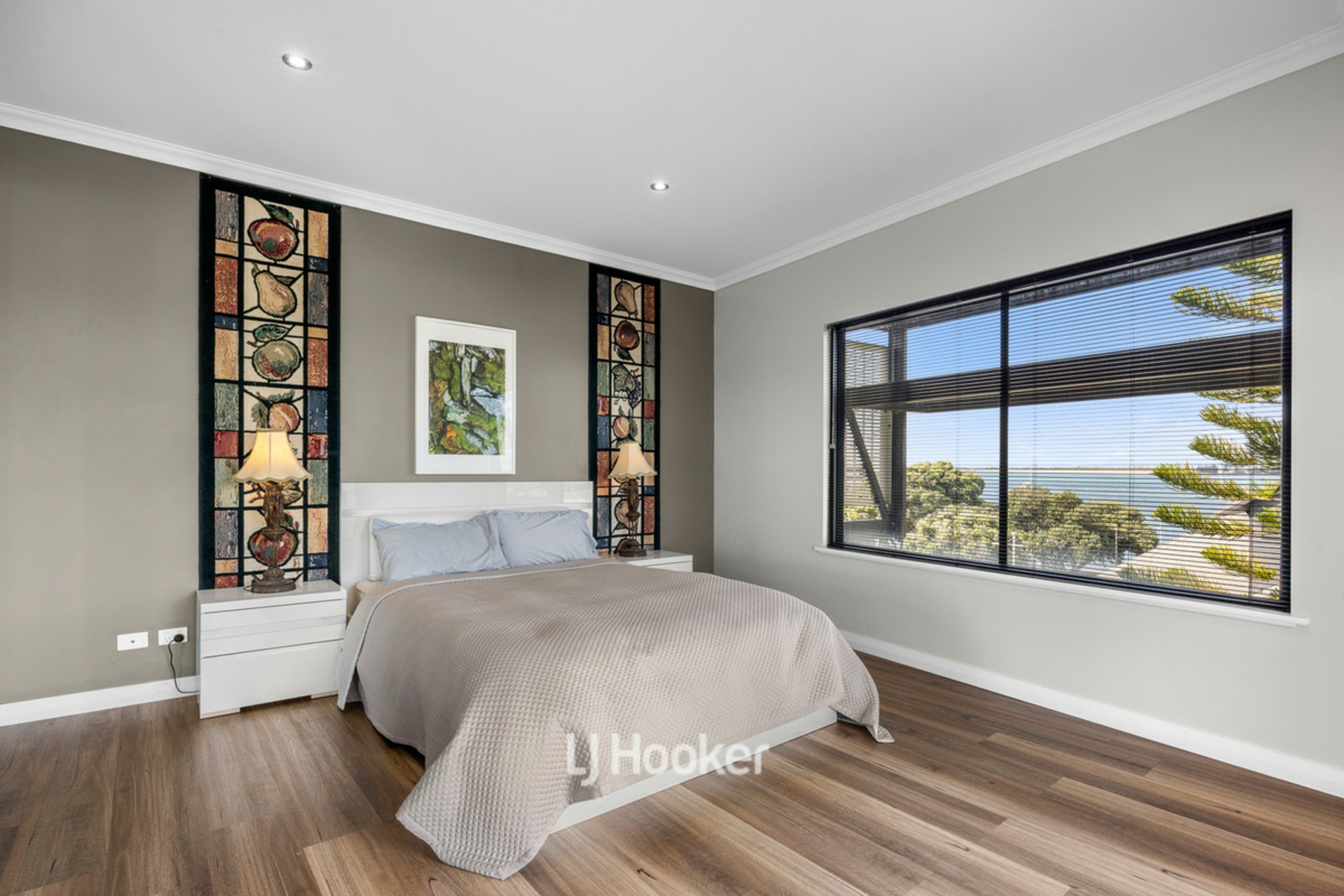 26/23-25 Casuarina Drive — photo 10 of 30