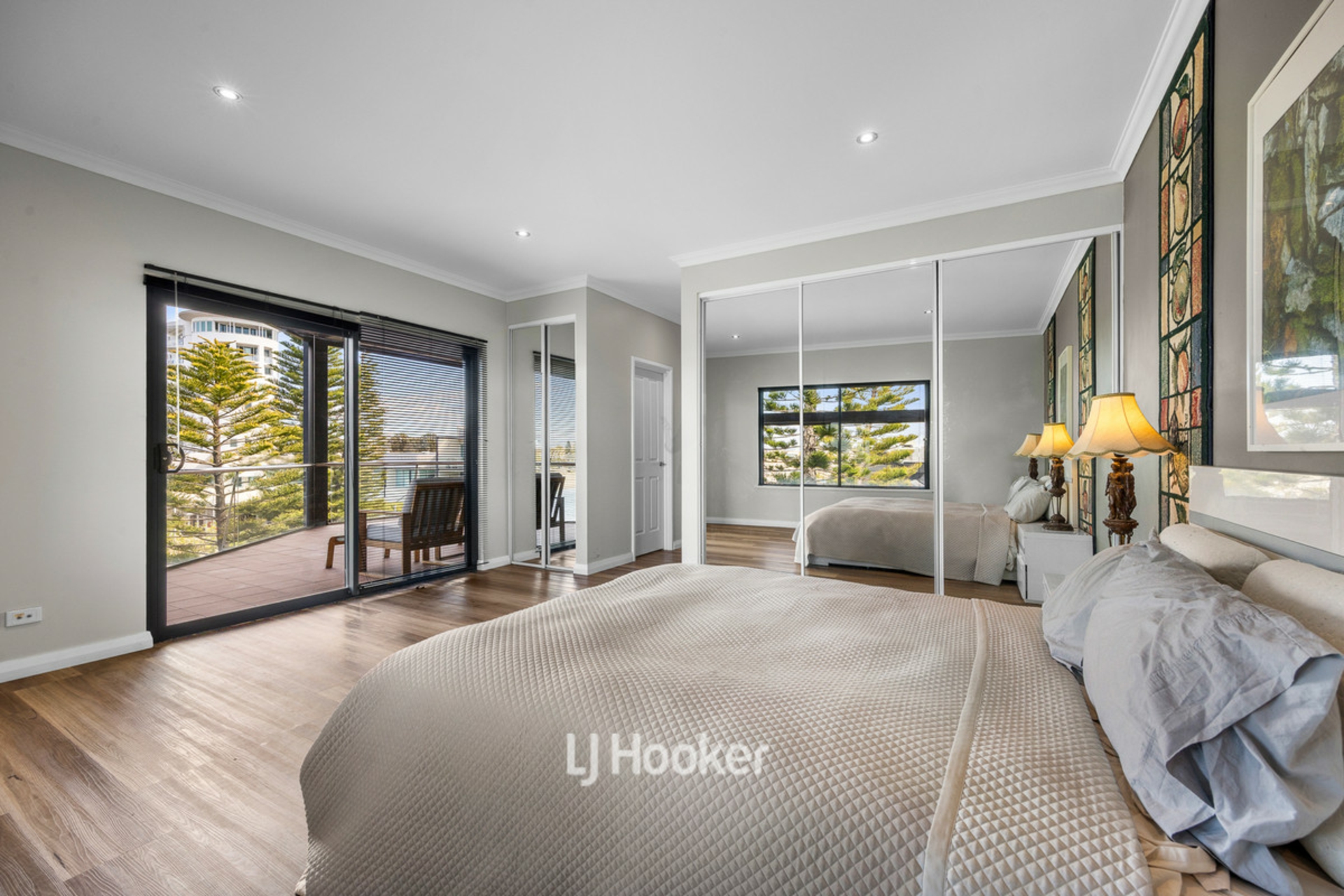 26/23-25 Casuarina Drive — photo 12 of 30