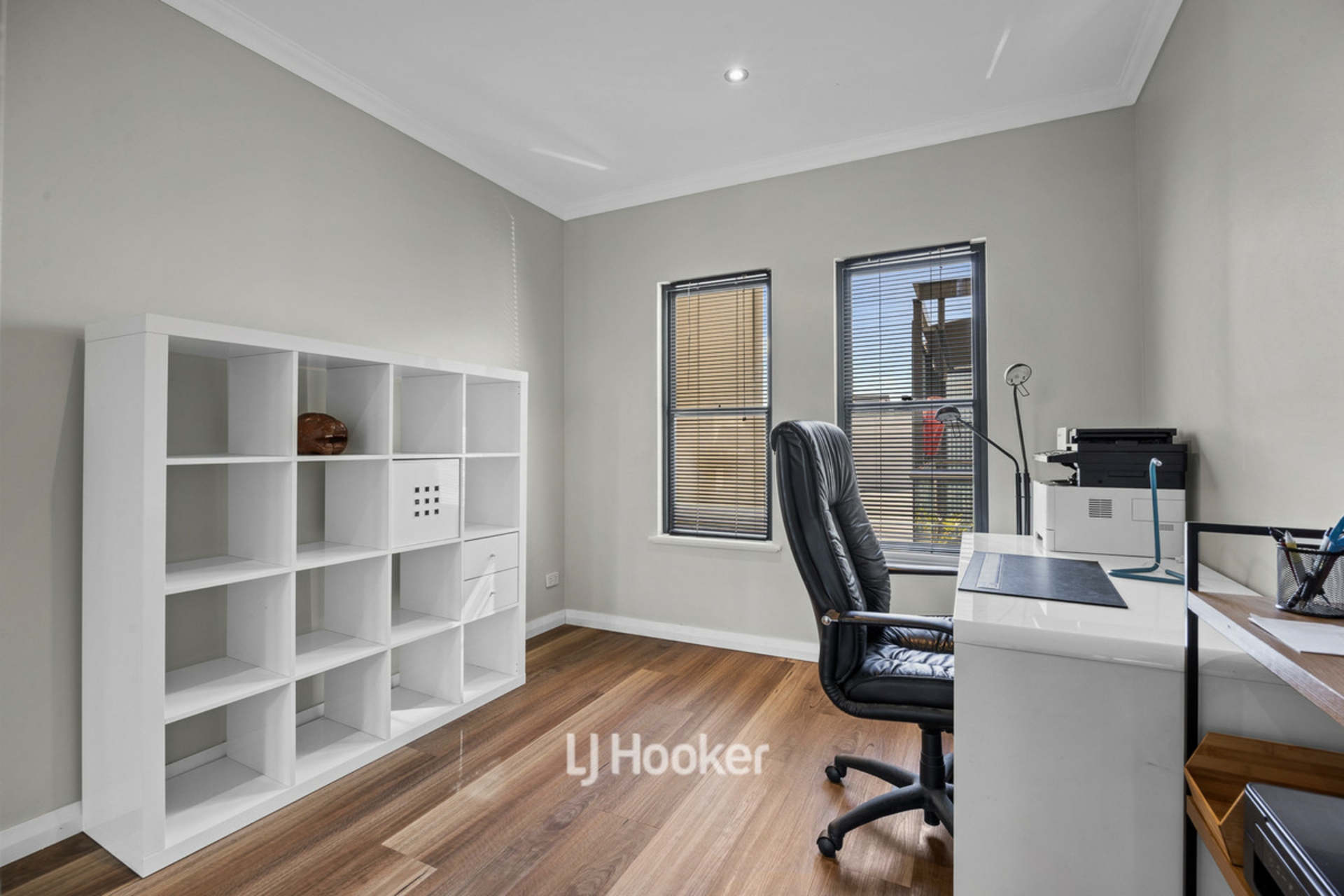 26/23-25 Casuarina Drive — photo 16 of 30