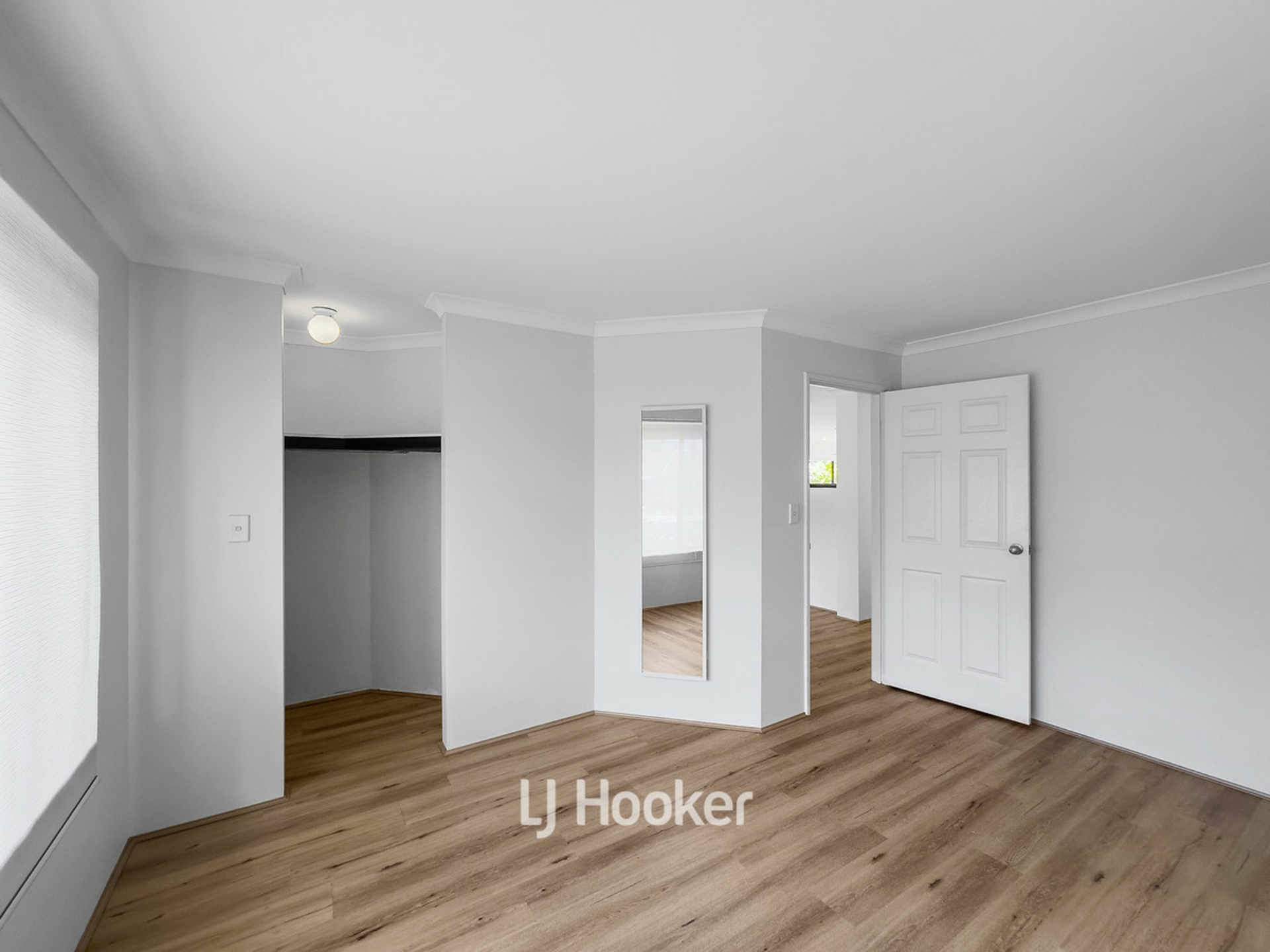 2/65 Clarke Street — photo 10 of 17