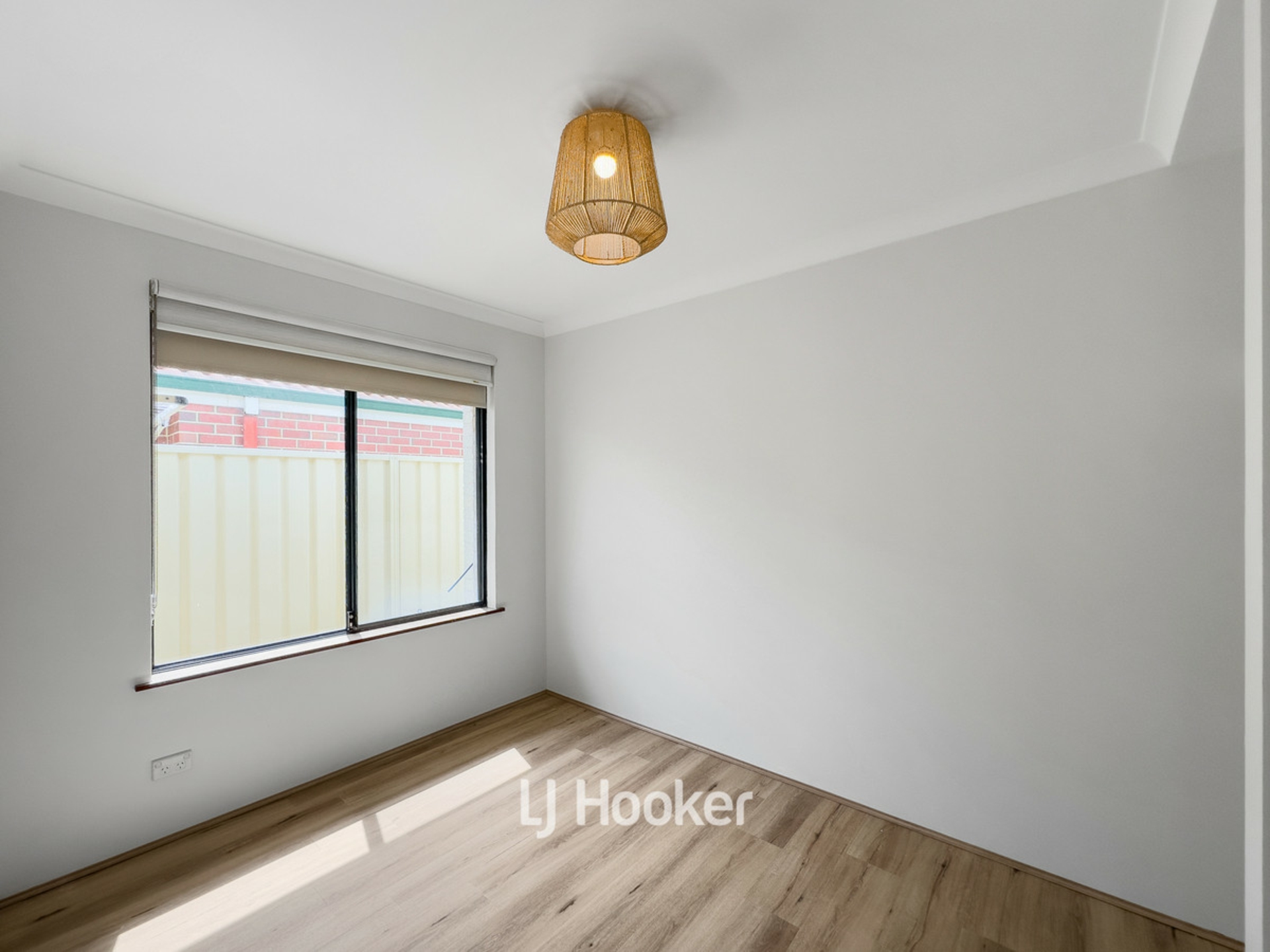 2/65 Clarke Street — photo 13 of 17
