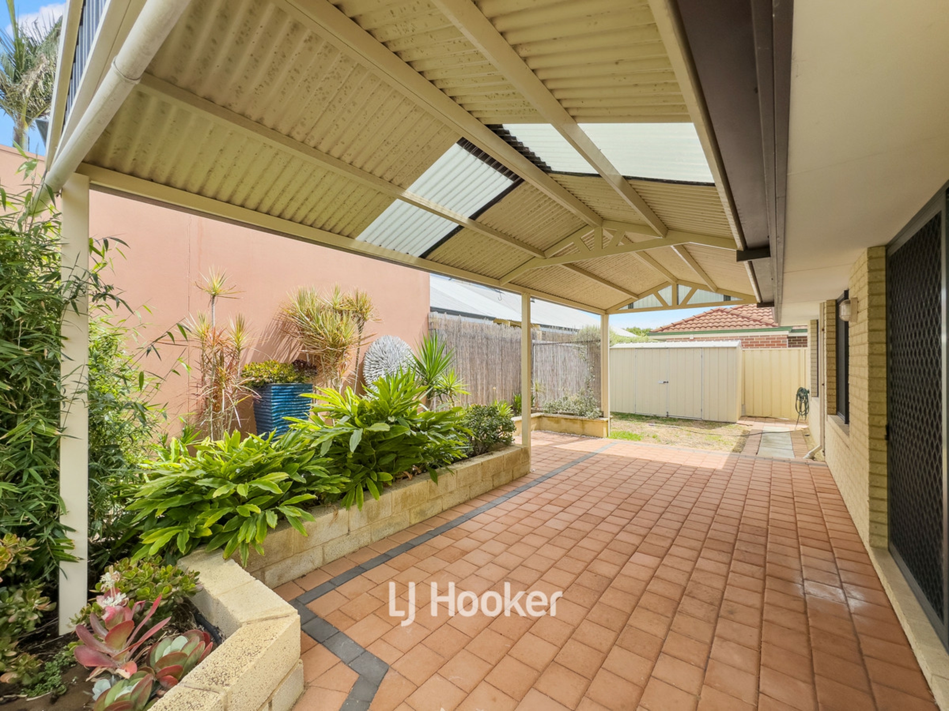 2/65 Clarke Street — photo 16 of 17