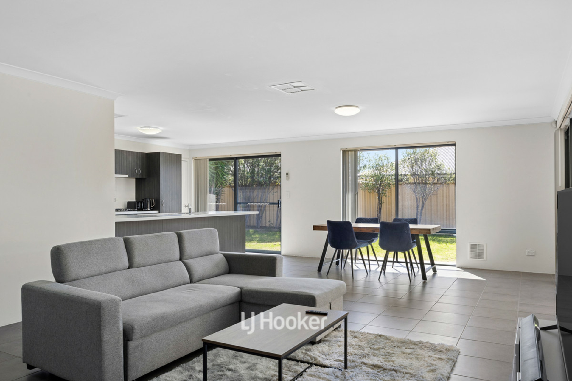 47 Crystal Bend — photo 4 of 26
