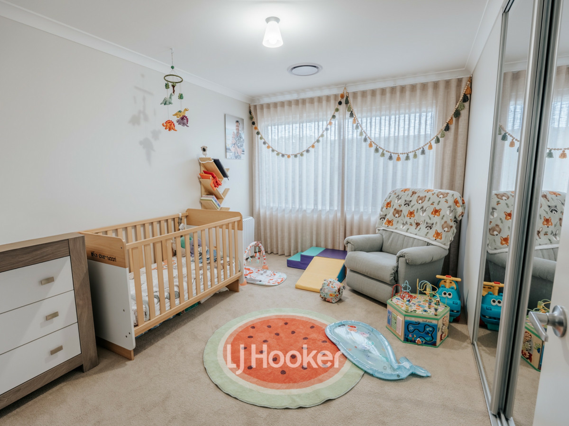 32 Tilbanup Drive — photo 9 of 18