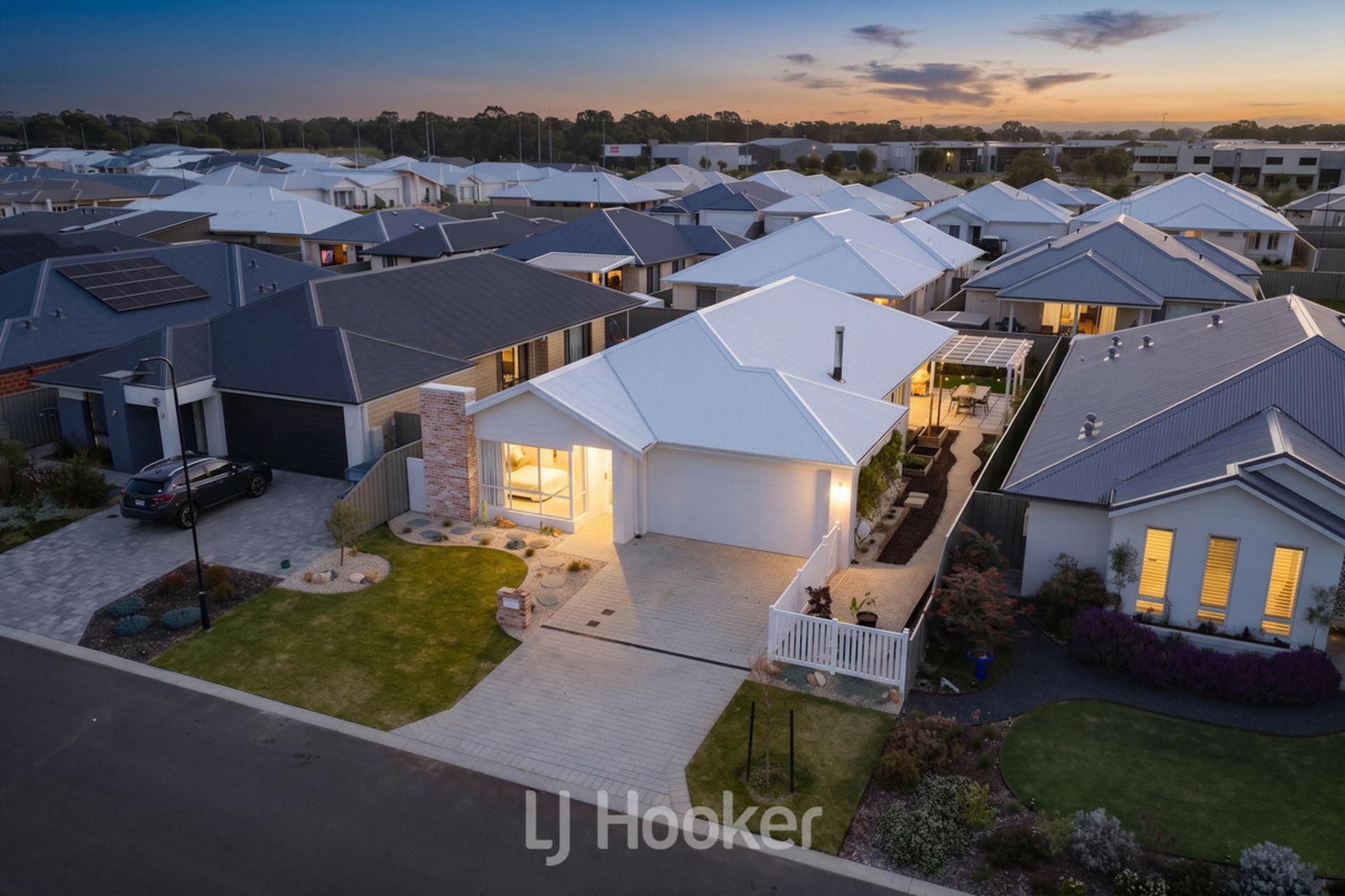 6 Yellowtail Drive — photo from LJ Hooker Property South West WA