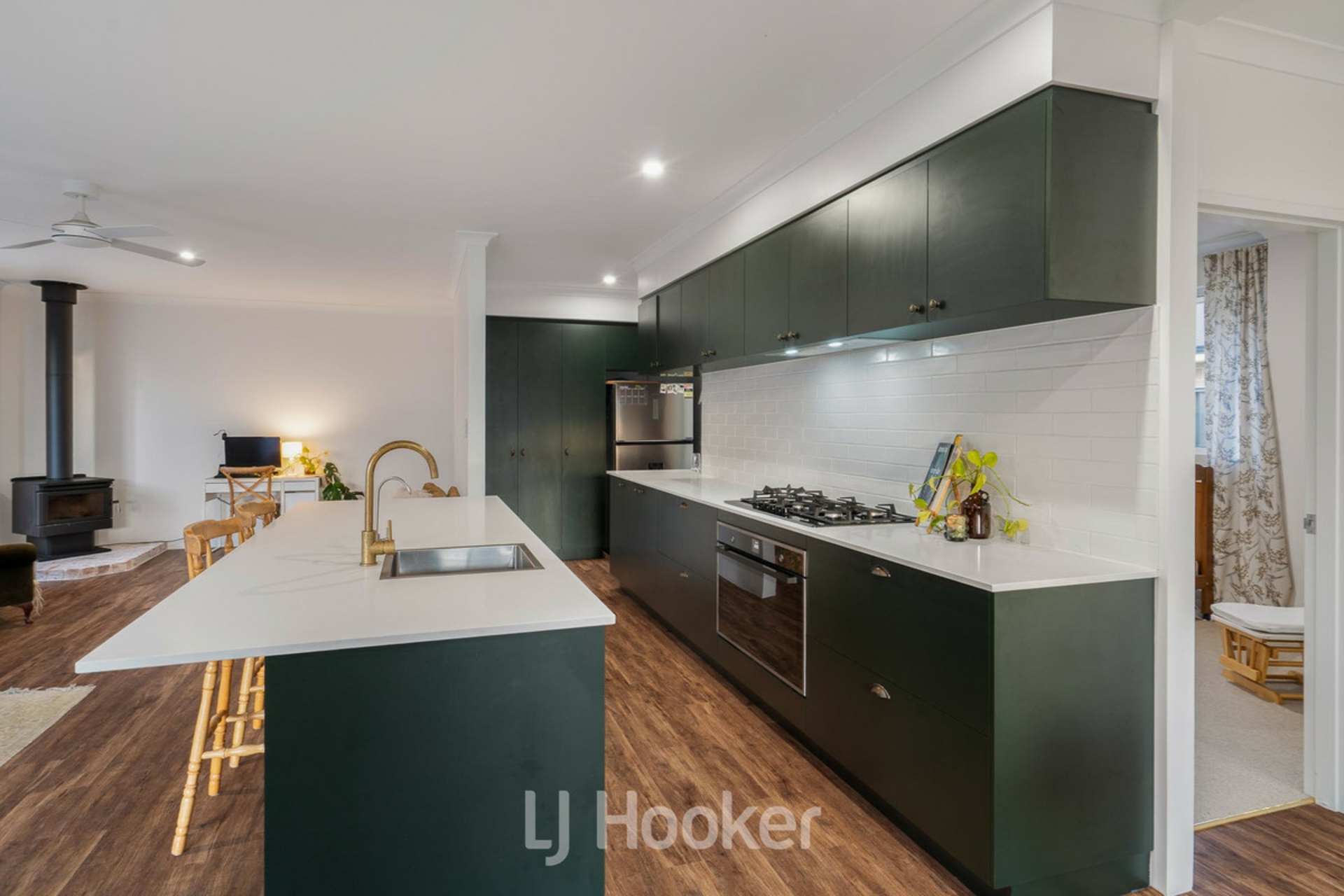 6 Yellowtail Drive — photo 8 of 29