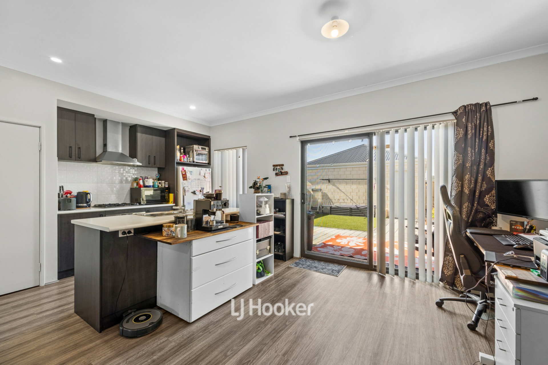 83 Norton Promenade — photo 11 of 23