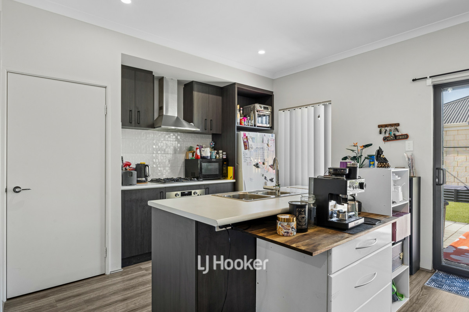 83 Norton Promenade — photo 12 of 23
