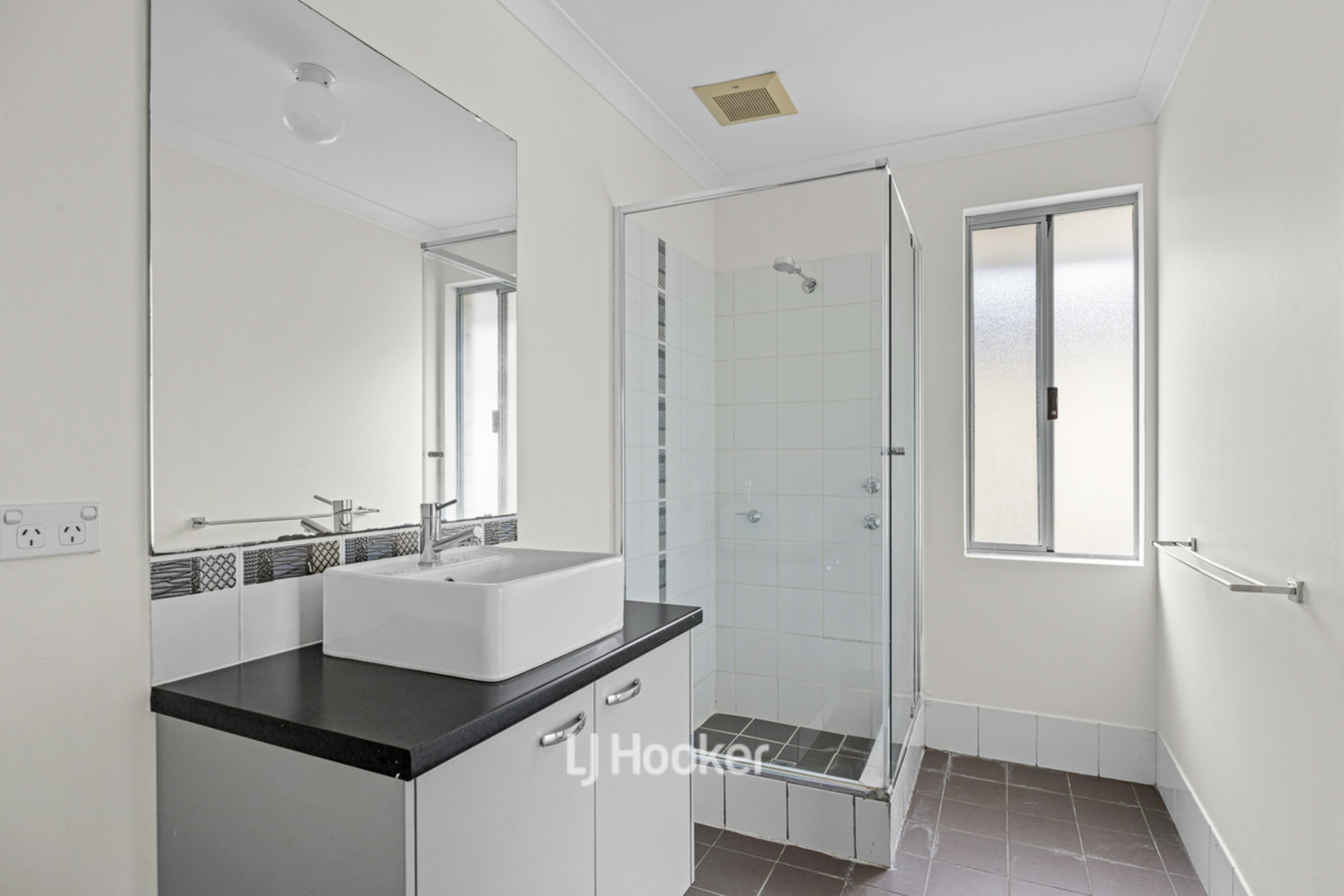 9 Eleanor Way — photo 5 of 30
