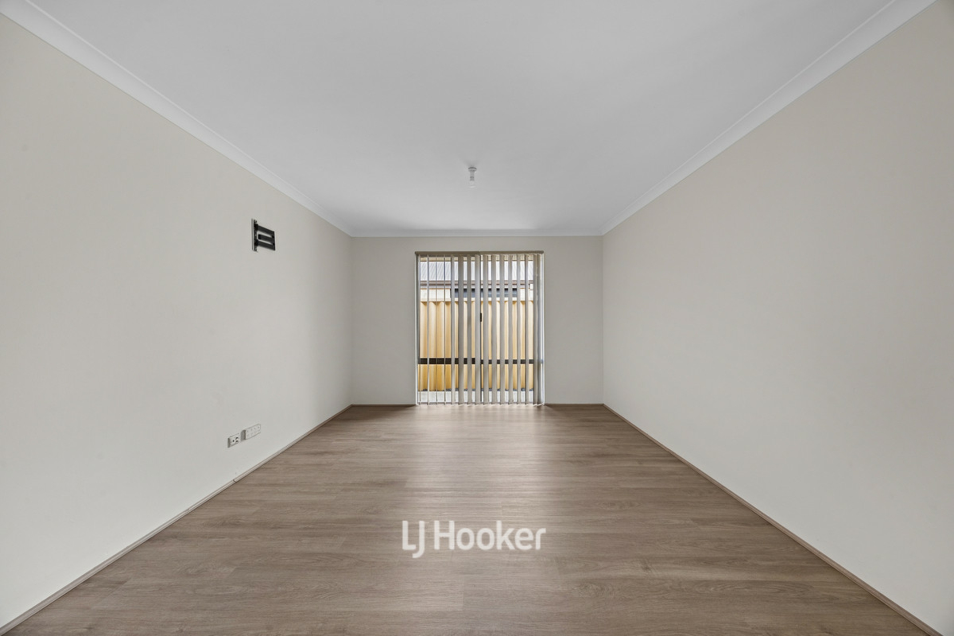 9 Eleanor Way — photo 7 of 30
