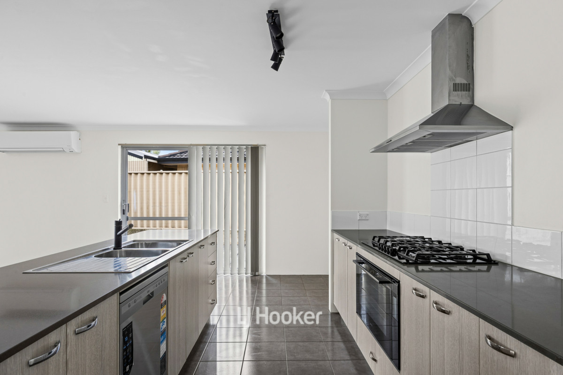 9 Eleanor Way — photo 19 of 30