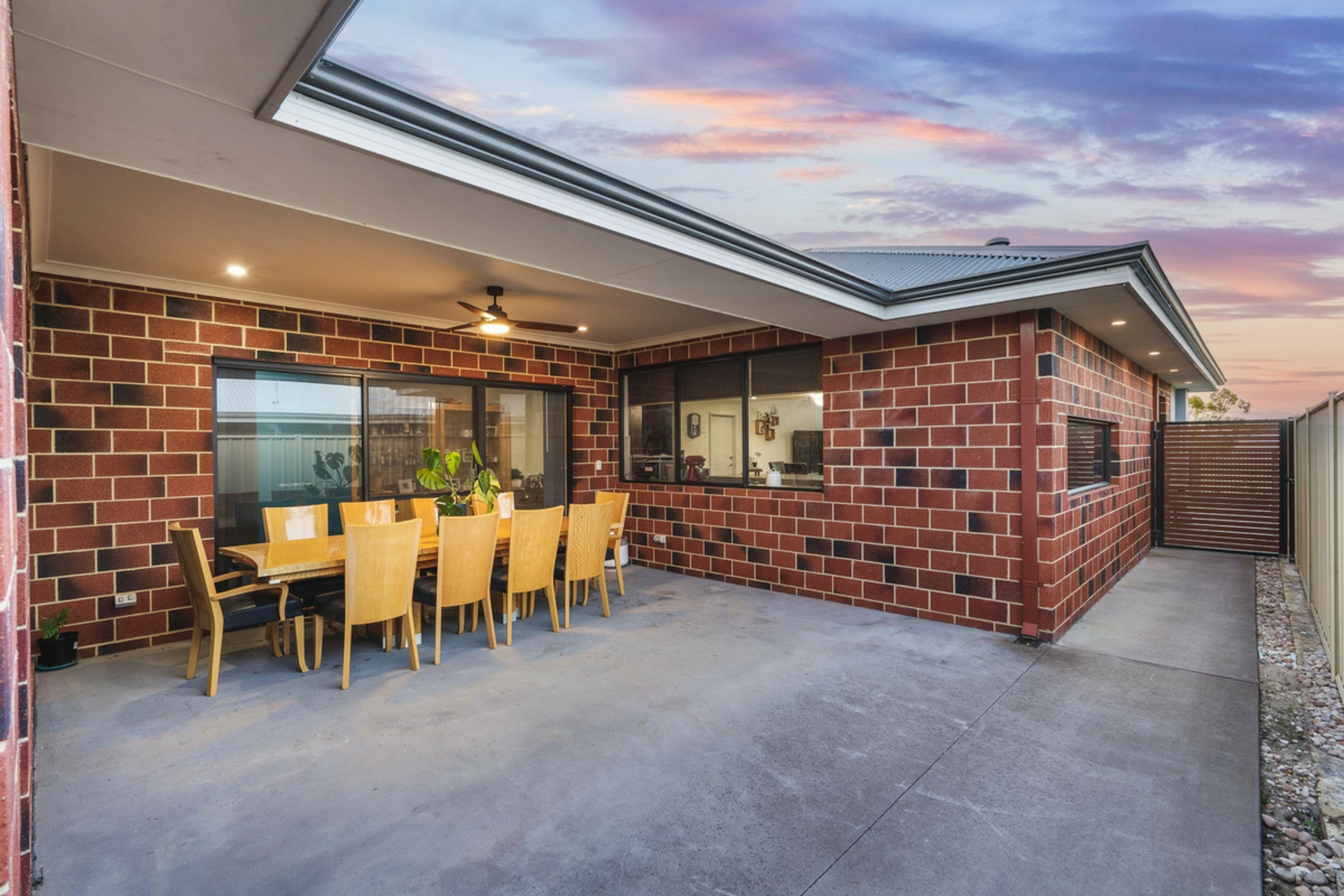 12 Somerset Road — photo 16 of 21
