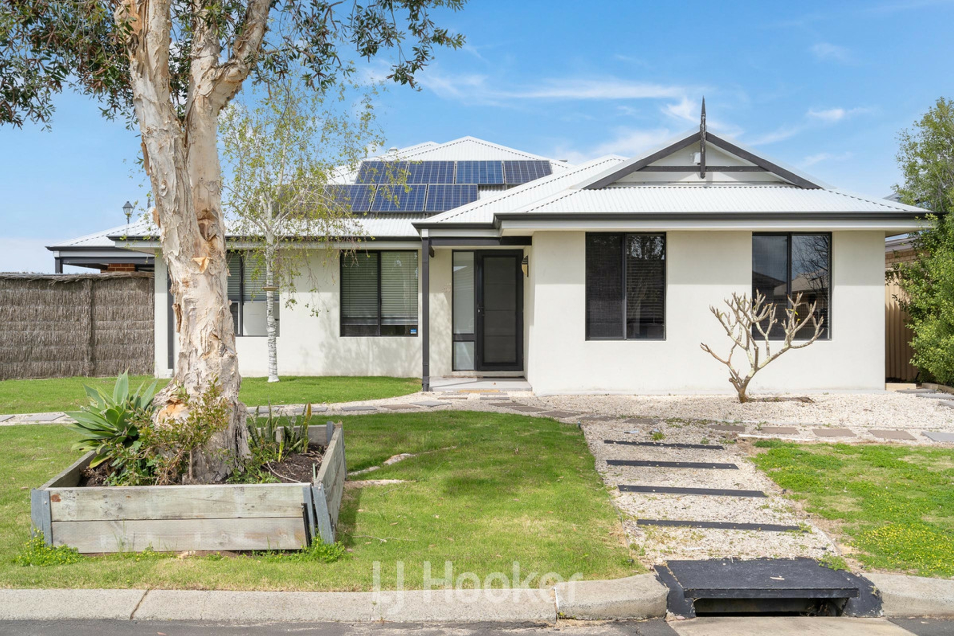 36 Provincia Parade — photo from LJ Hooker Property South West WA