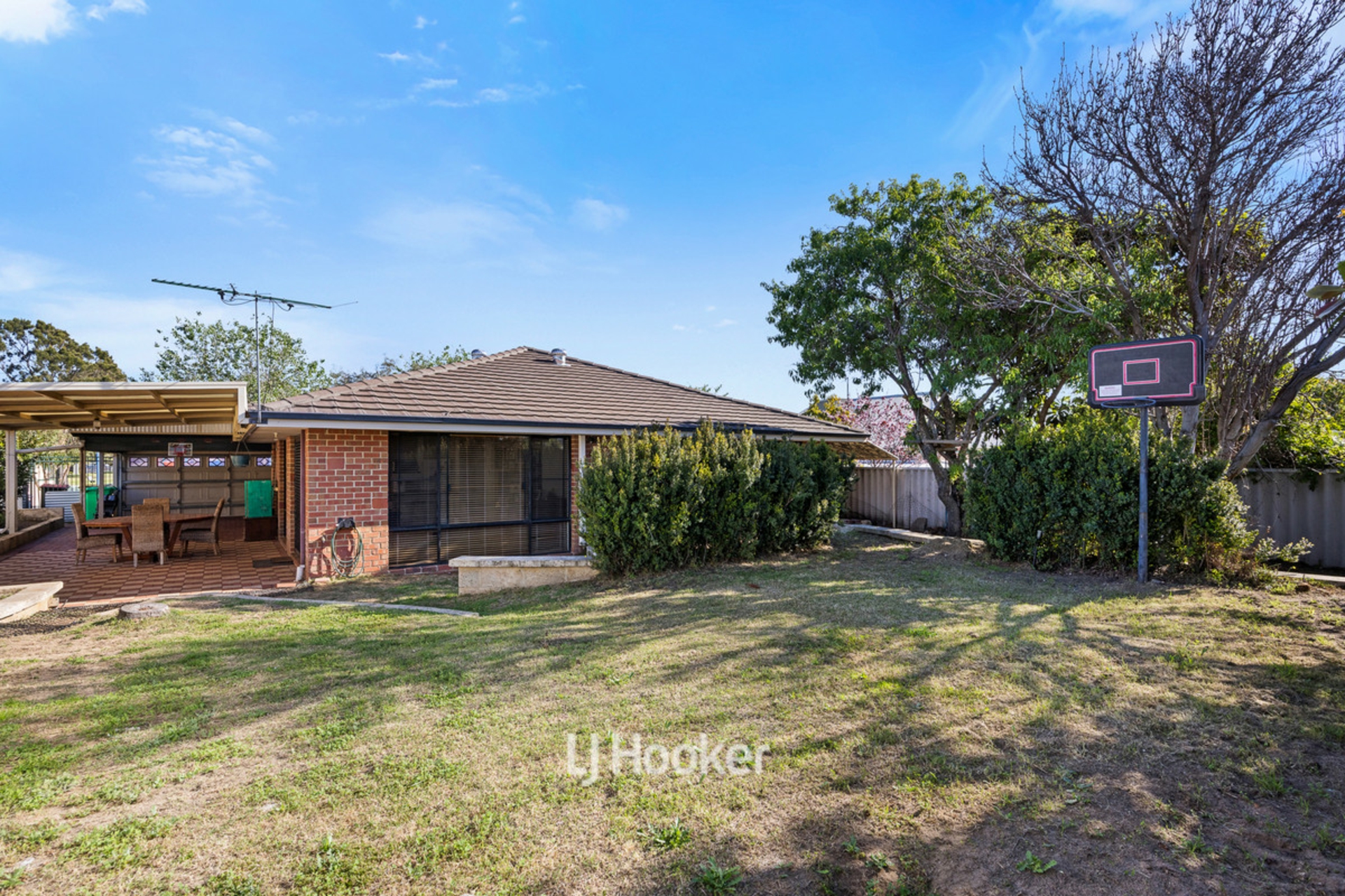 4 O'Meehan Green — photo 22 of 28