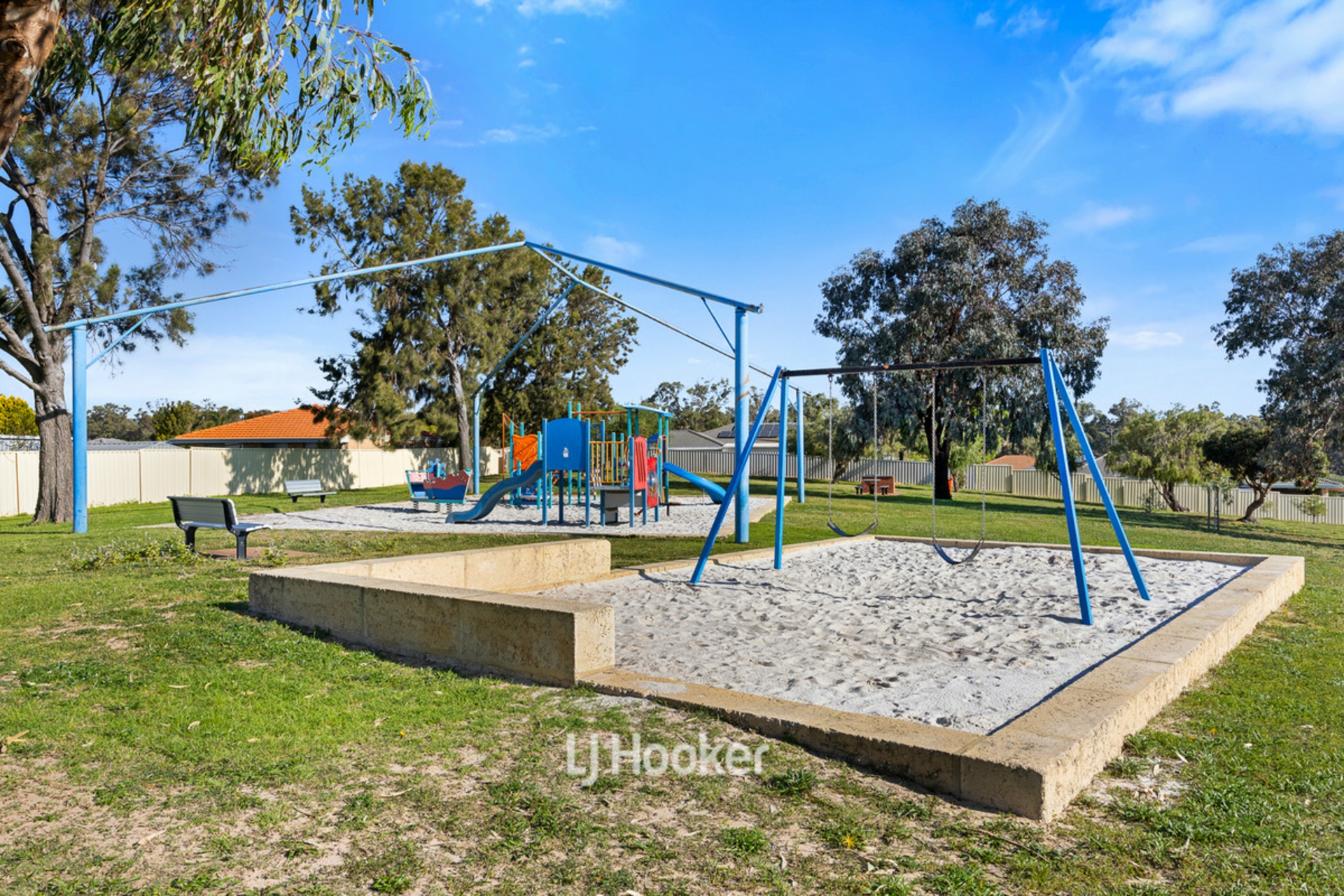 4 O'Meehan Green — photo 26 of 28