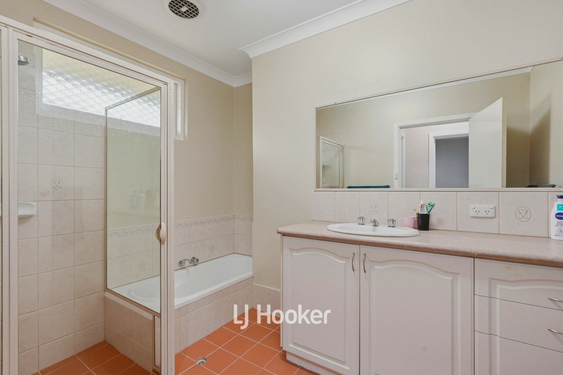 57 Jones Street — photo 17 of 30