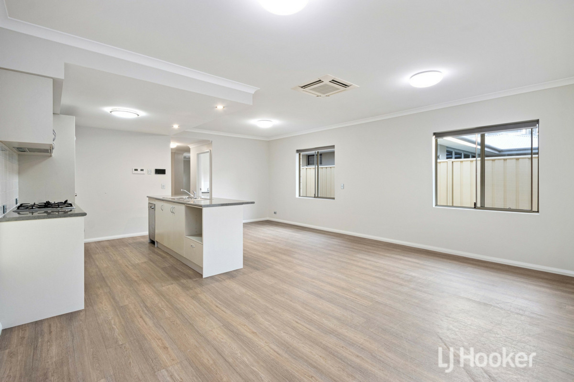 16A Francis Street — photo 7 of 12