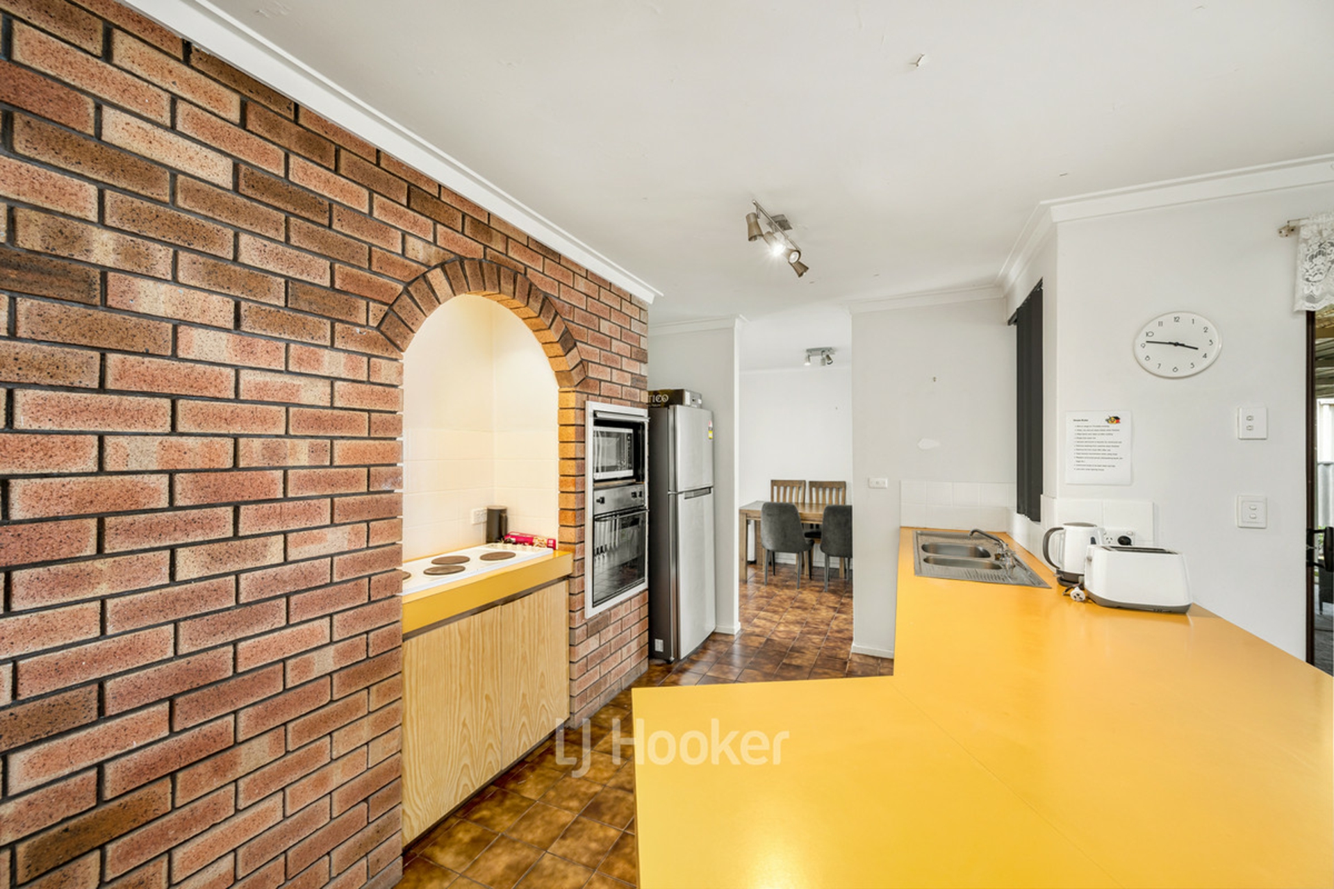 20 Shannon Way — photo 13 of 26