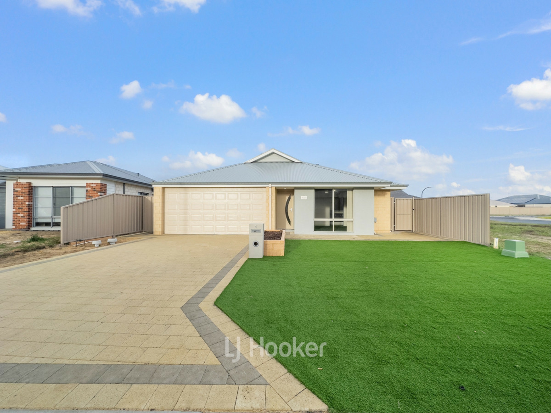 4 Willcock Loop — photo from LJ Hooker Property South West WA