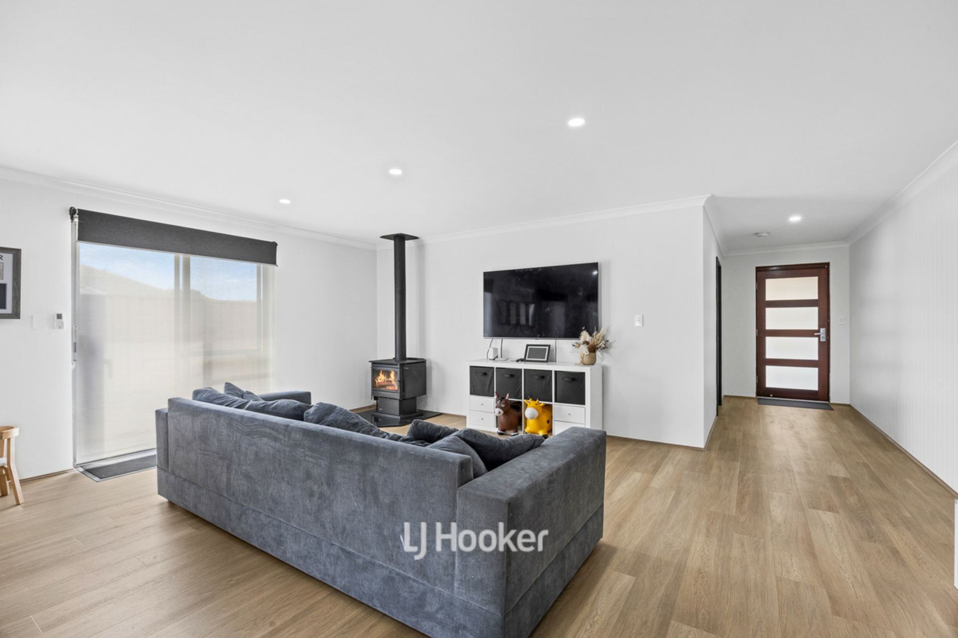 55 Sherwood Road — photo 14 of 30