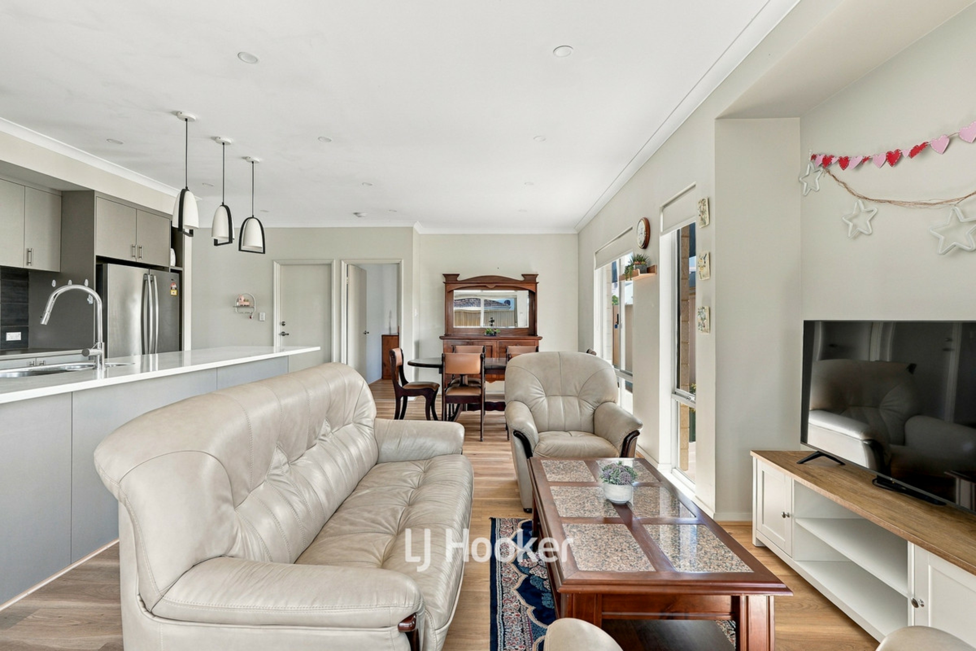 22B Isernia Place — photo 12 of 29