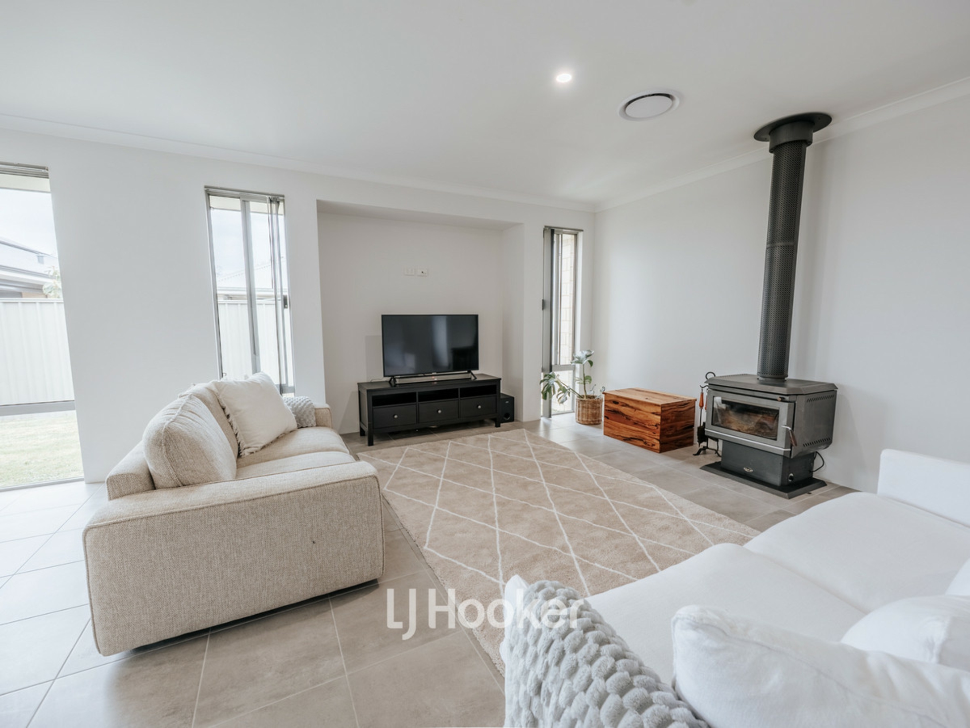 31 Amberjack Avenue — photo 4 of 20