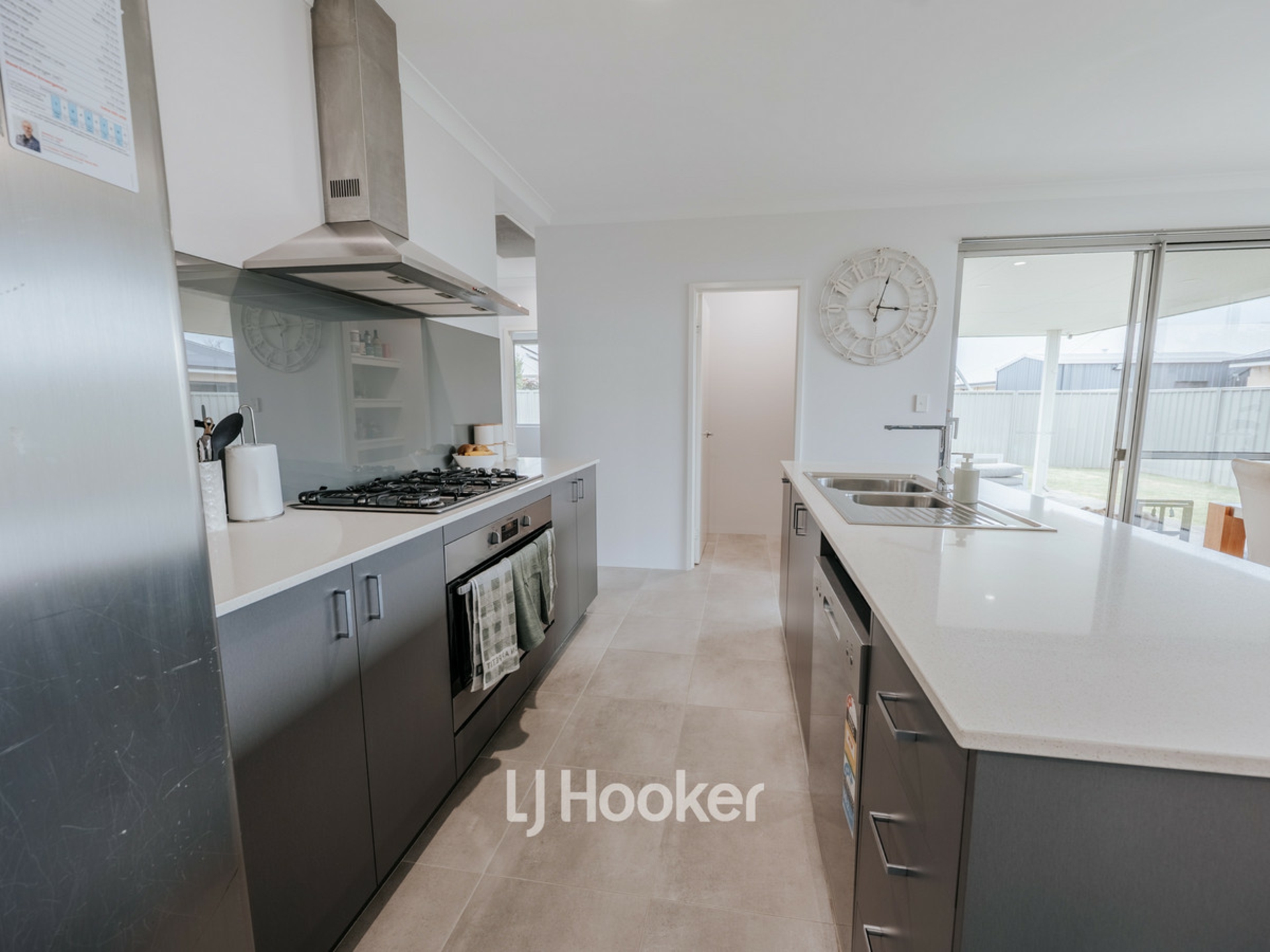 31 Amberjack Avenue — photo 6 of 20