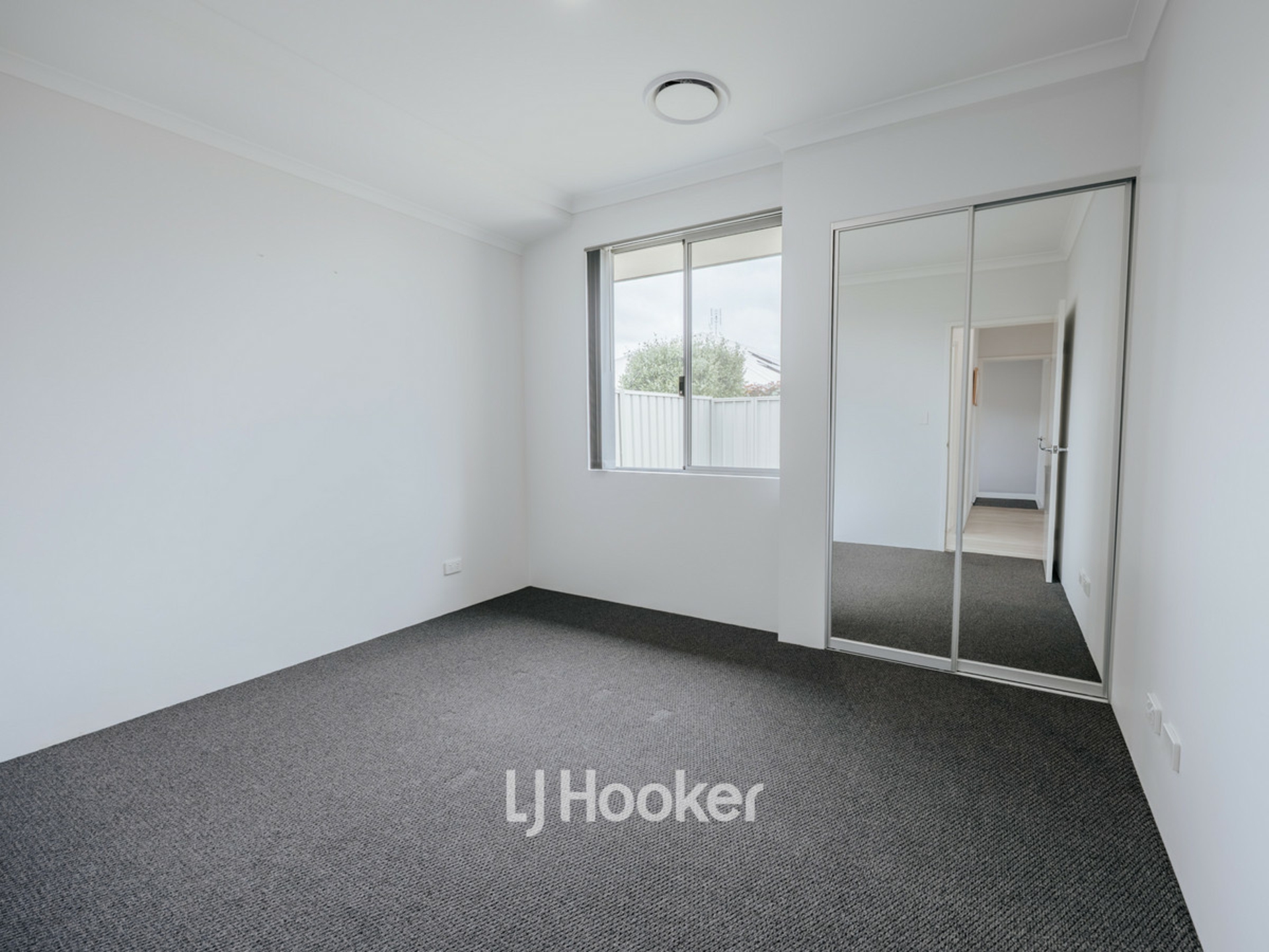 31 Amberjack Avenue — photo 12 of 20
