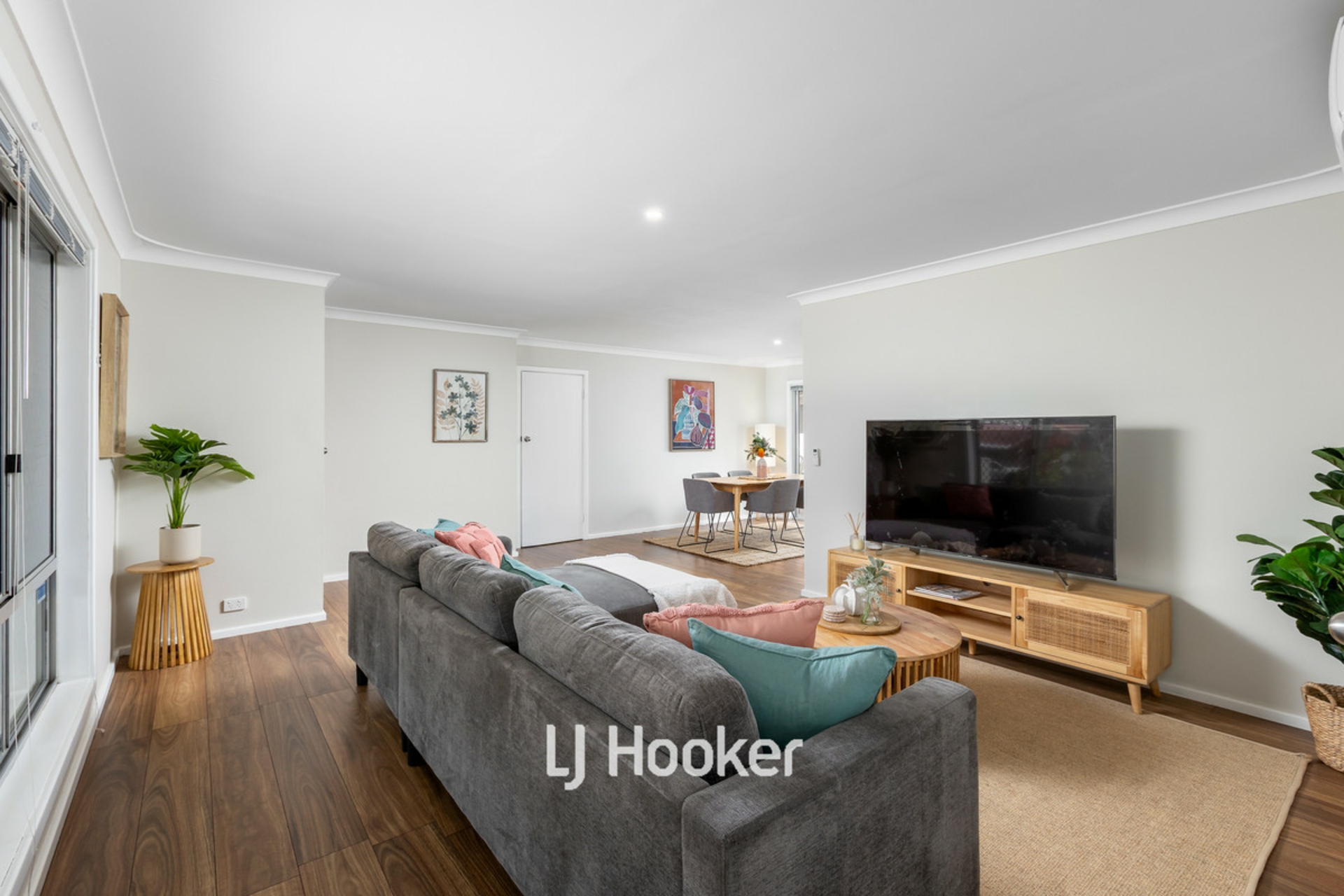 17 Wickham Way — photo 6 of 28
