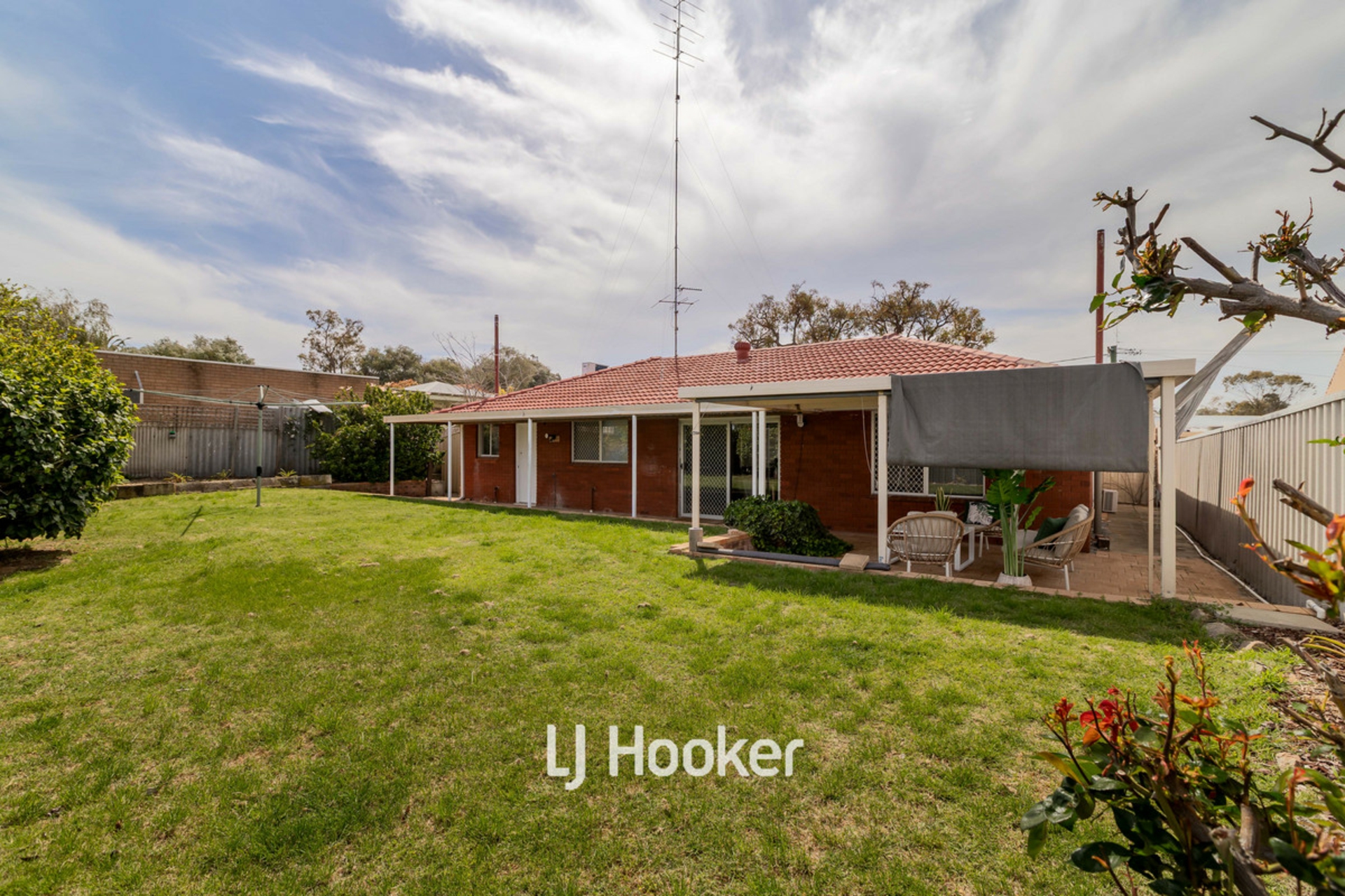 17 Wickham Way — photo 24 of 28