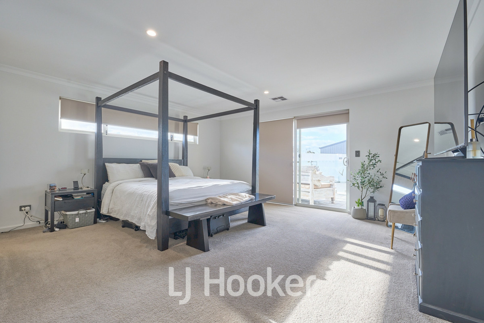 40 Sierra Crescent — photo 11 of 30