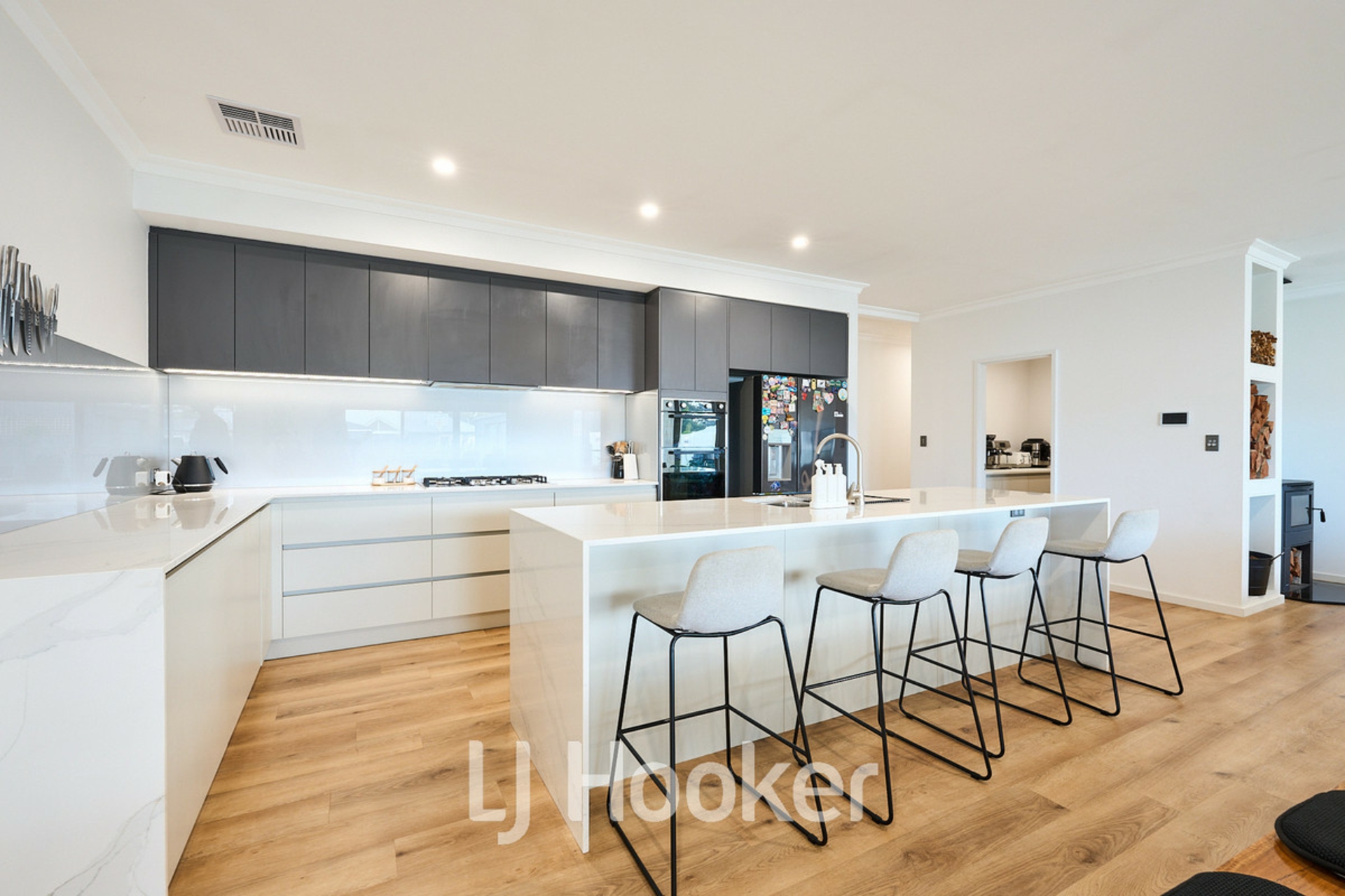 40 Sierra Crescent — photo 26 of 30